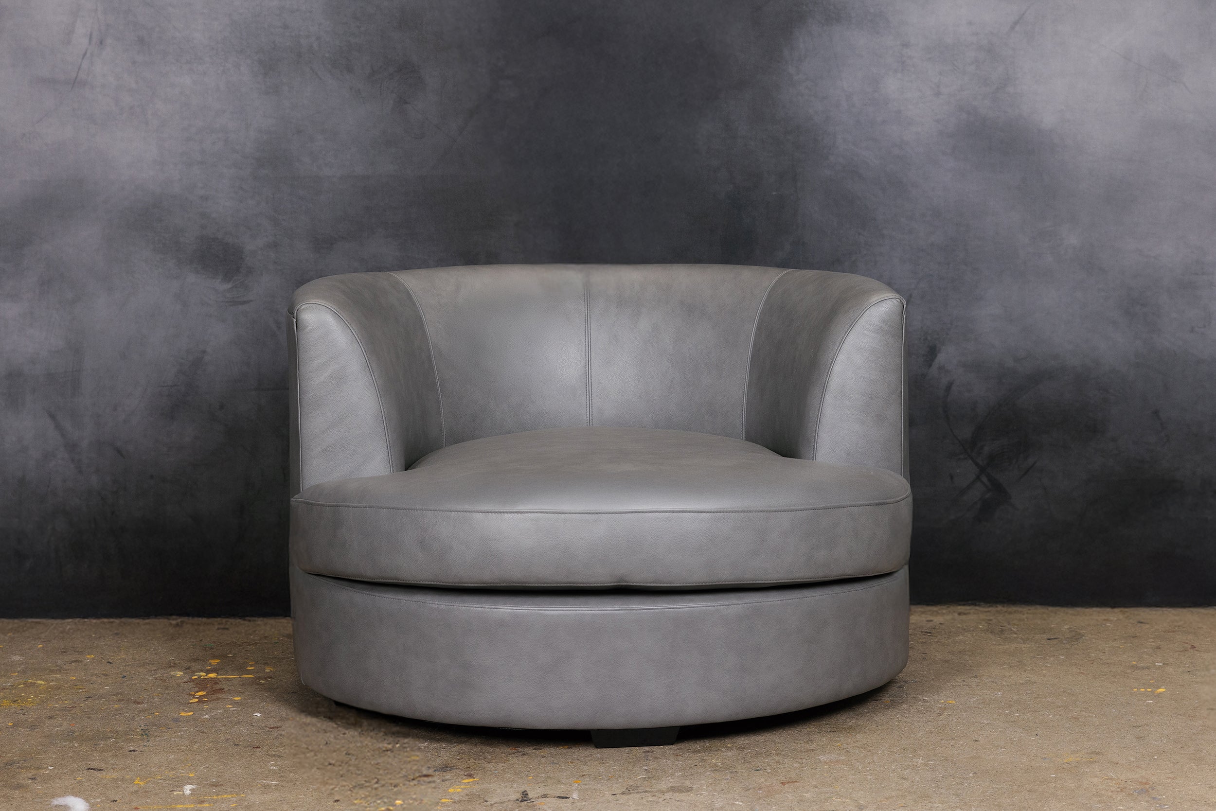 LEATHER CUDDLER 
