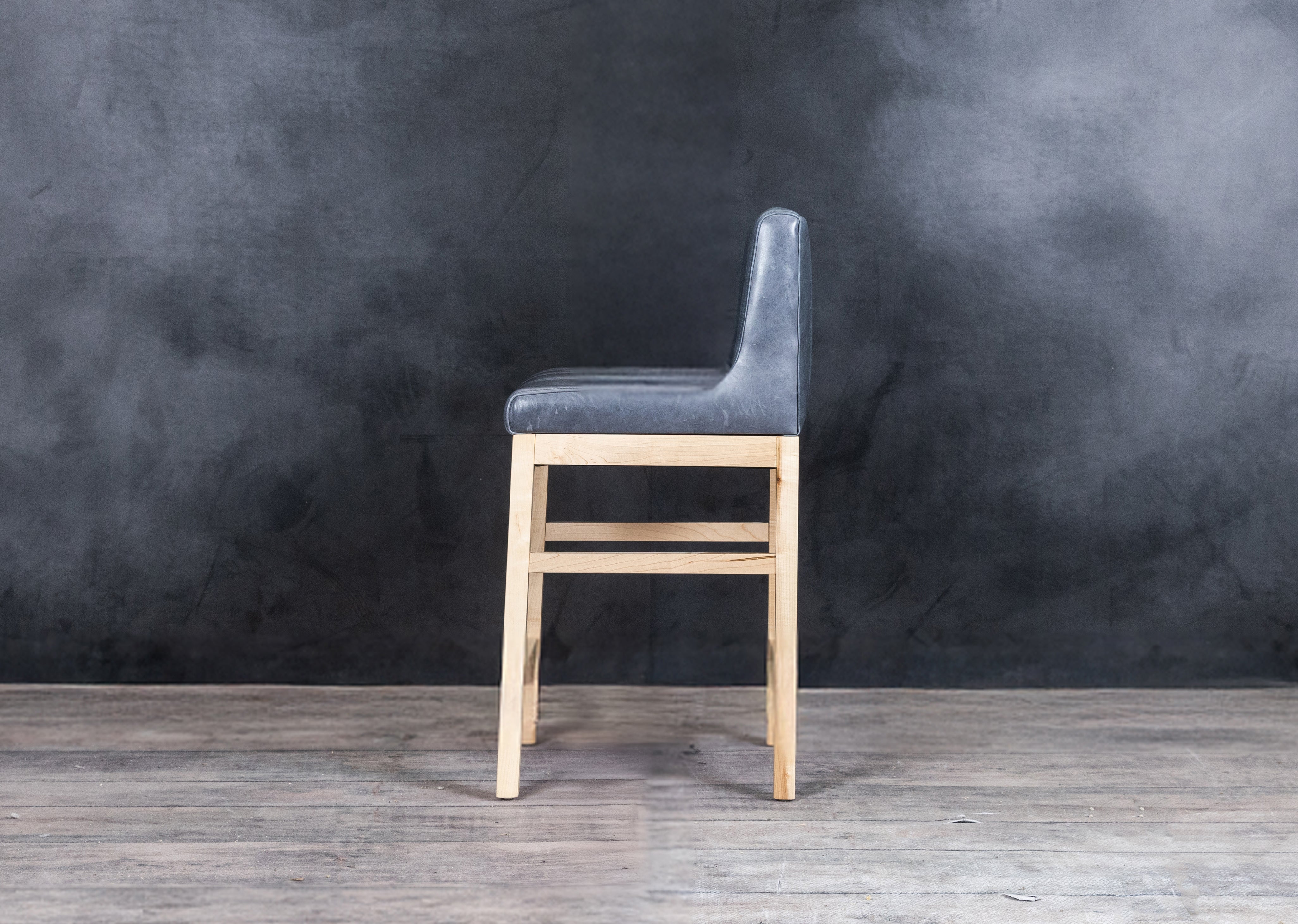 REBEL COUNTER STOOL