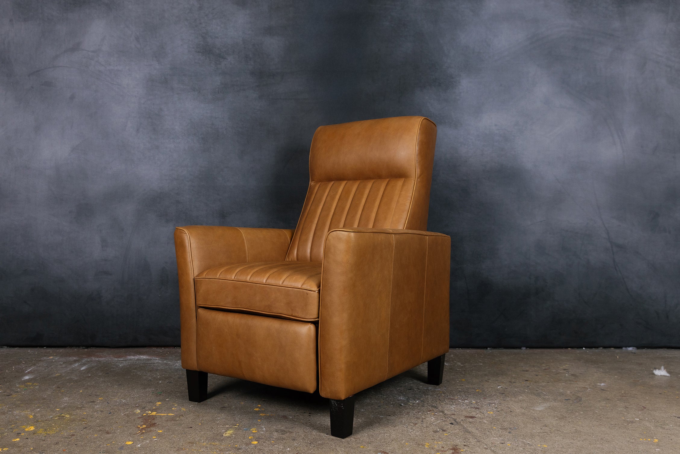 FAUTEUIL INCLINABLE JAMISON À OREILLES