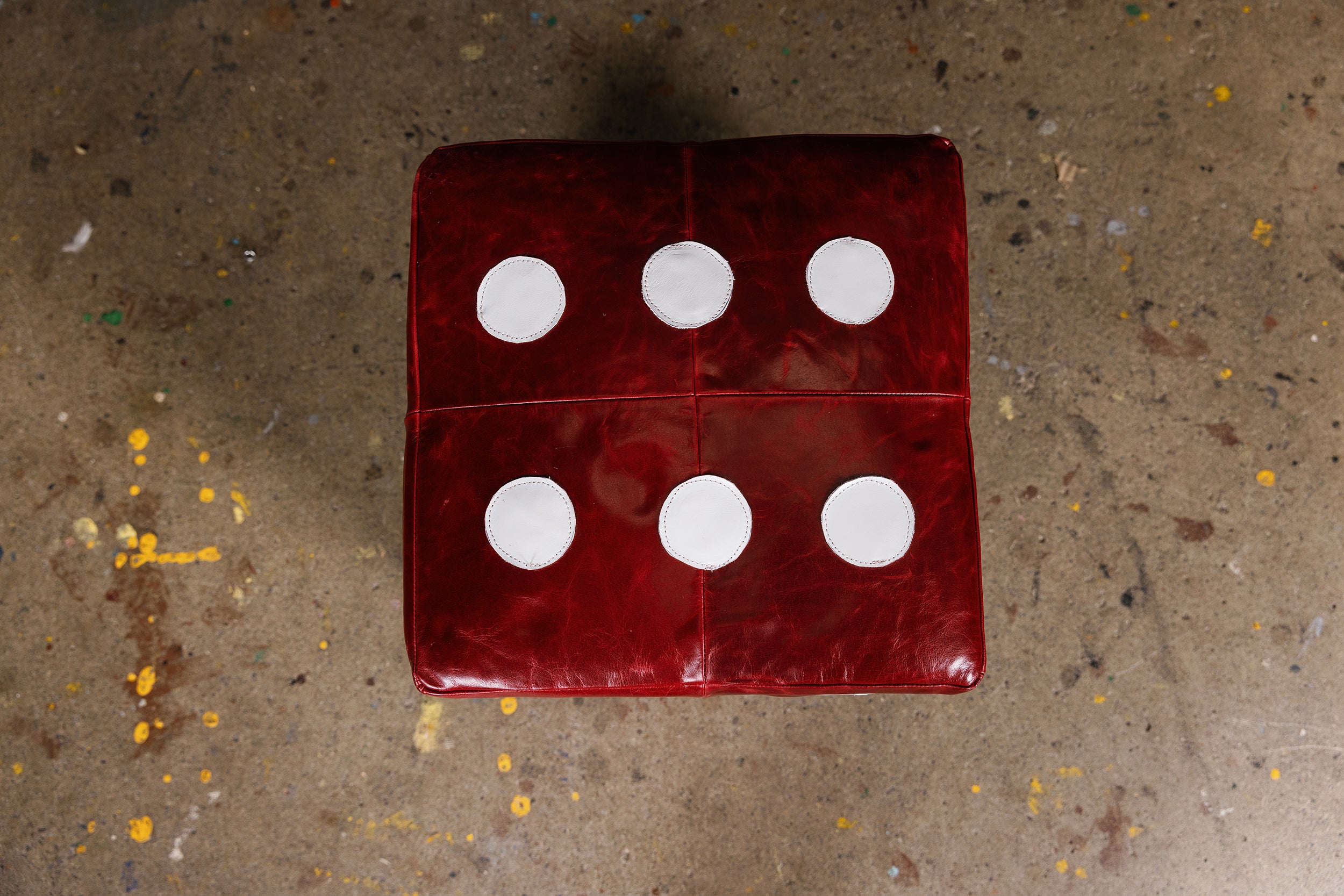 LUCKY CUBE OTTOMAN