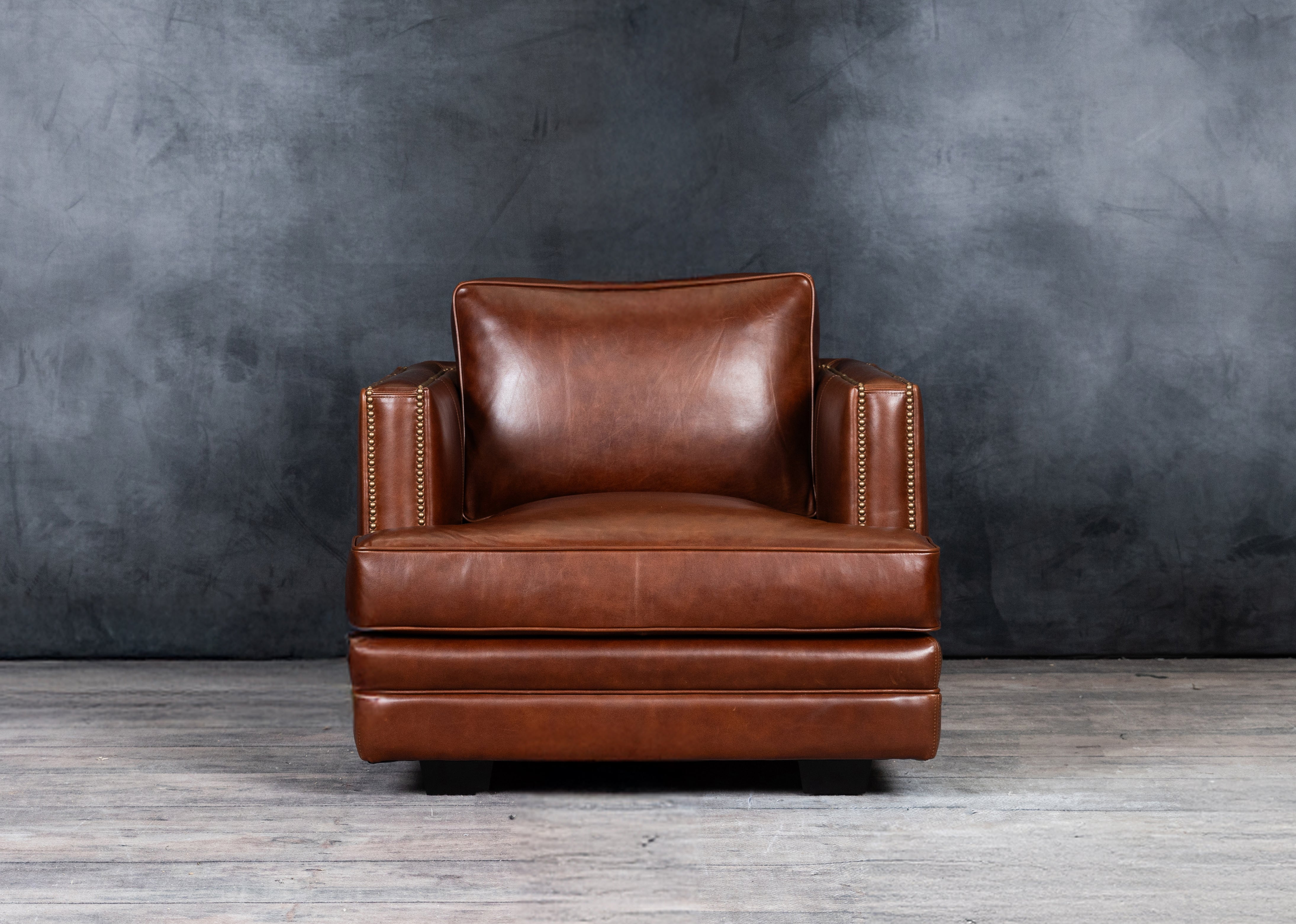 ARLINGTON LEATHER CHAIR