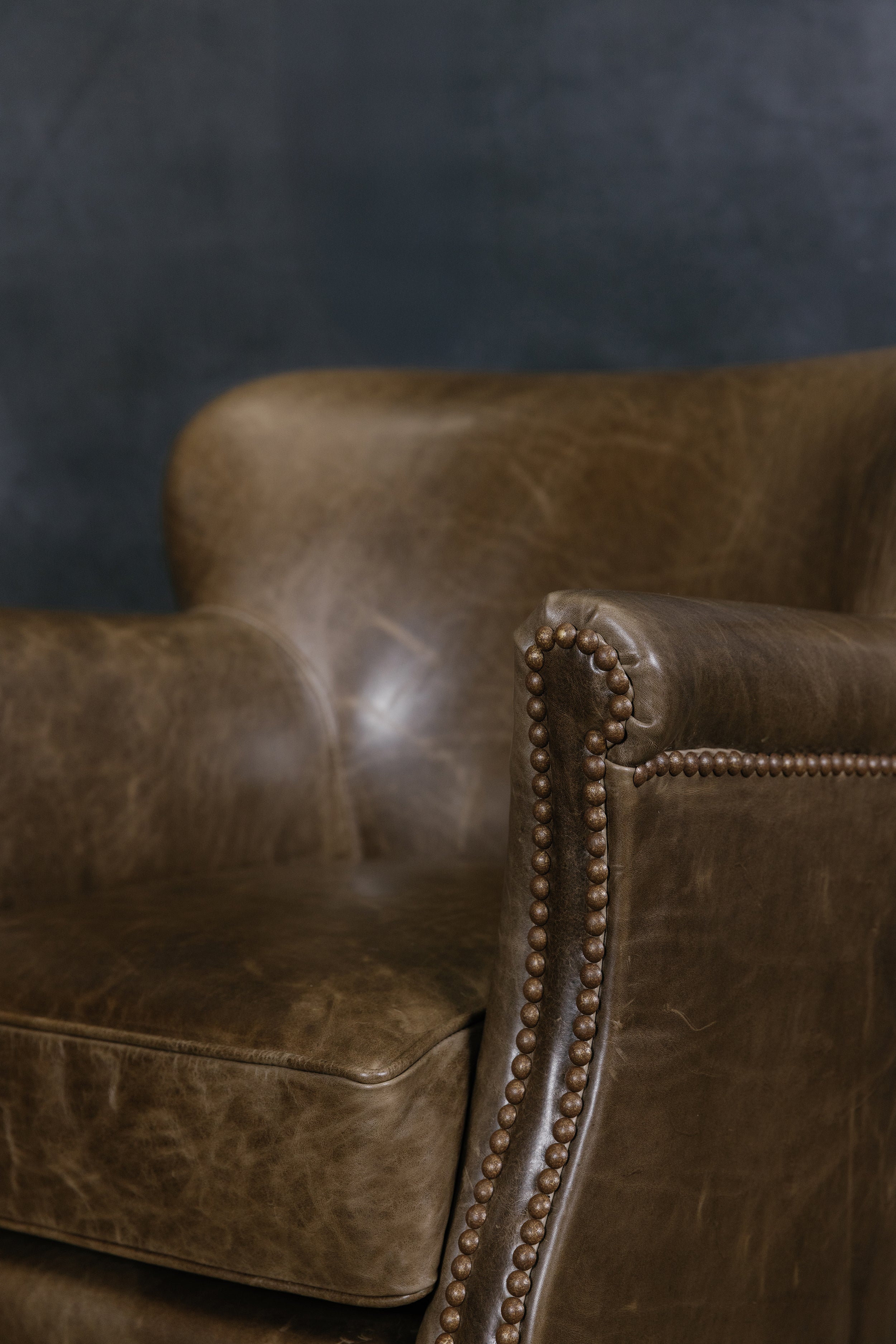 FAUTEUIL EN CUIR NAPOLÉON
