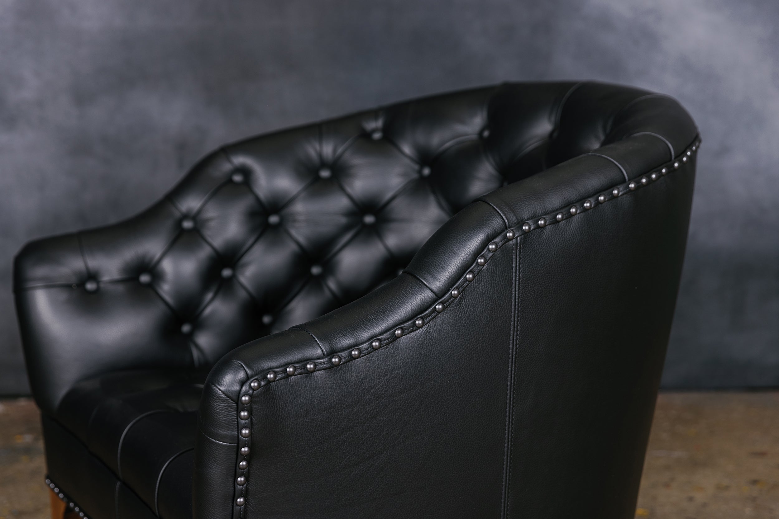 SIR OULTON CHAIR