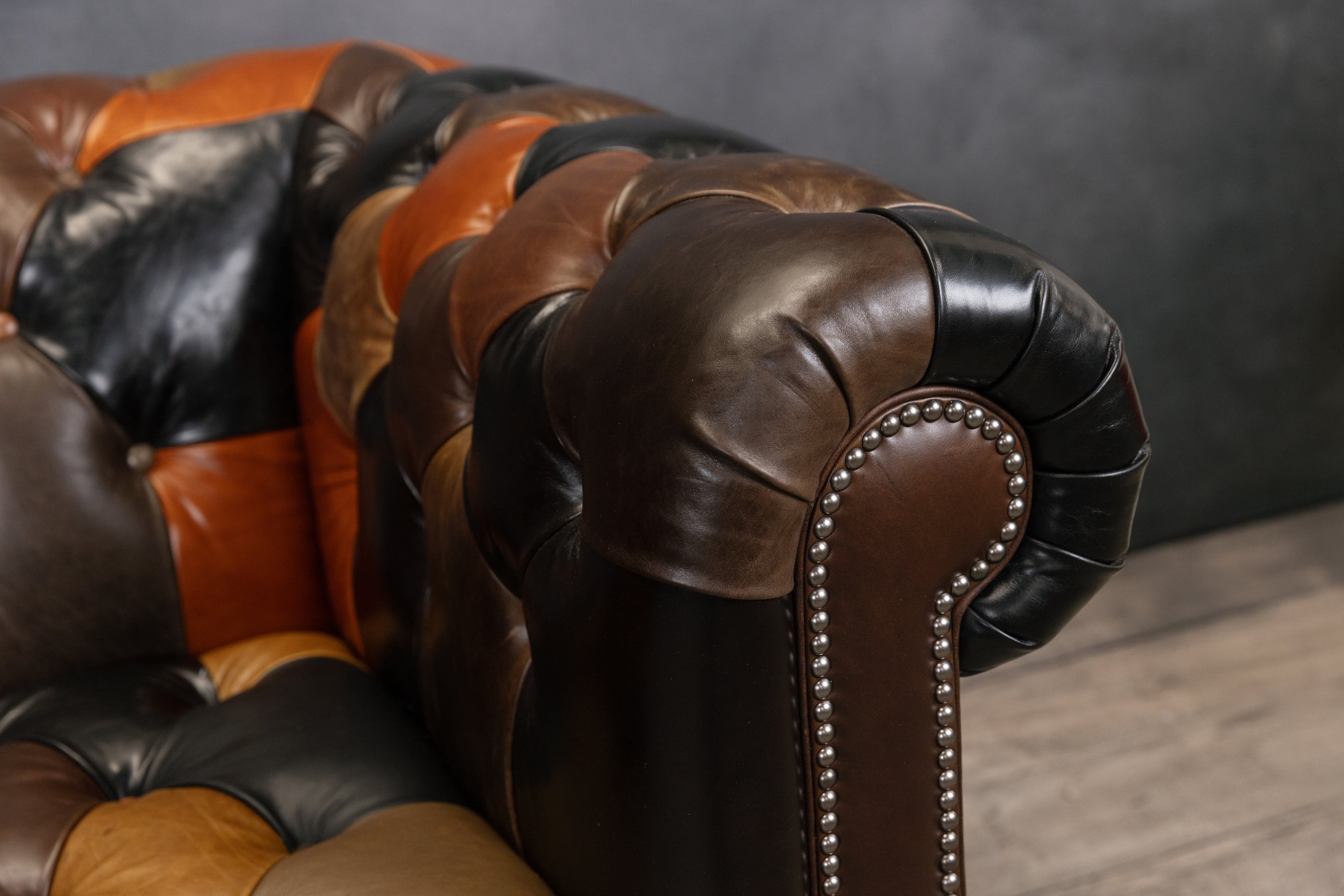 VIVALDI LEATHER SOFA