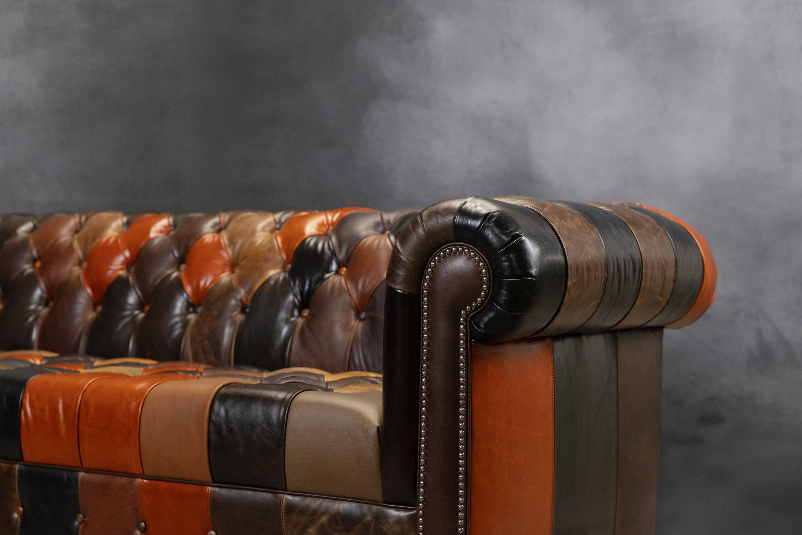 VIVALDI LEATHER SOFA