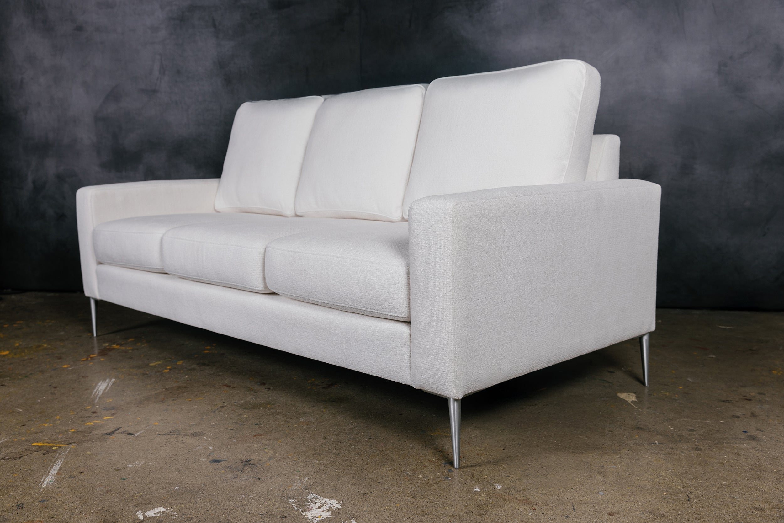 THE AVENUE SOFA