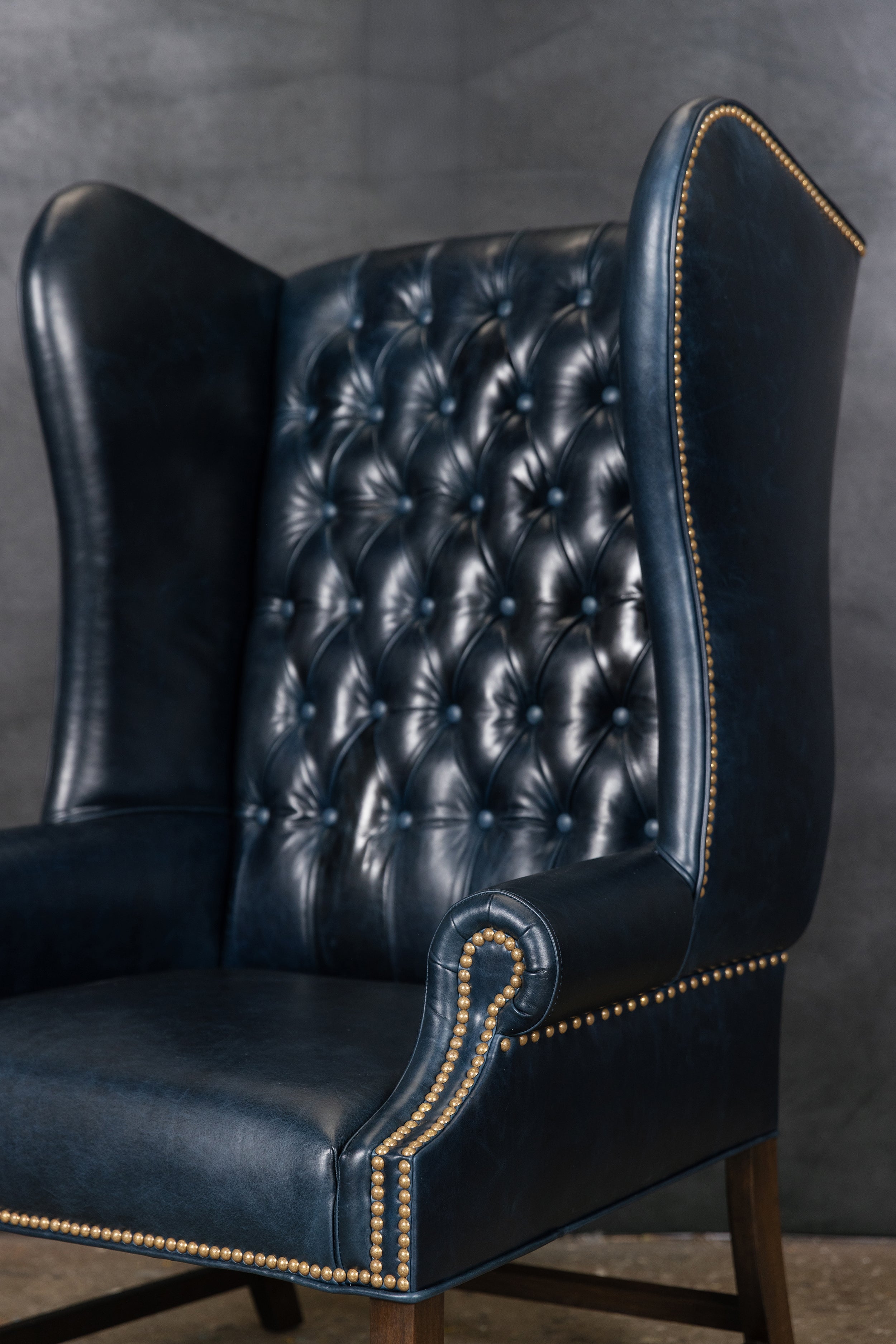 LE FAUTEUIL MONT ROYALE