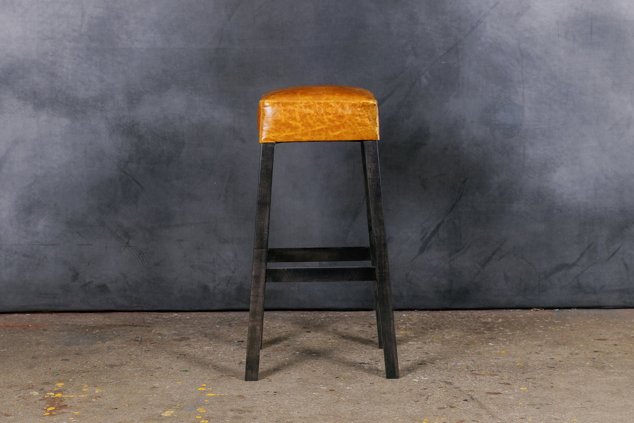 UTAH BAR STOOL