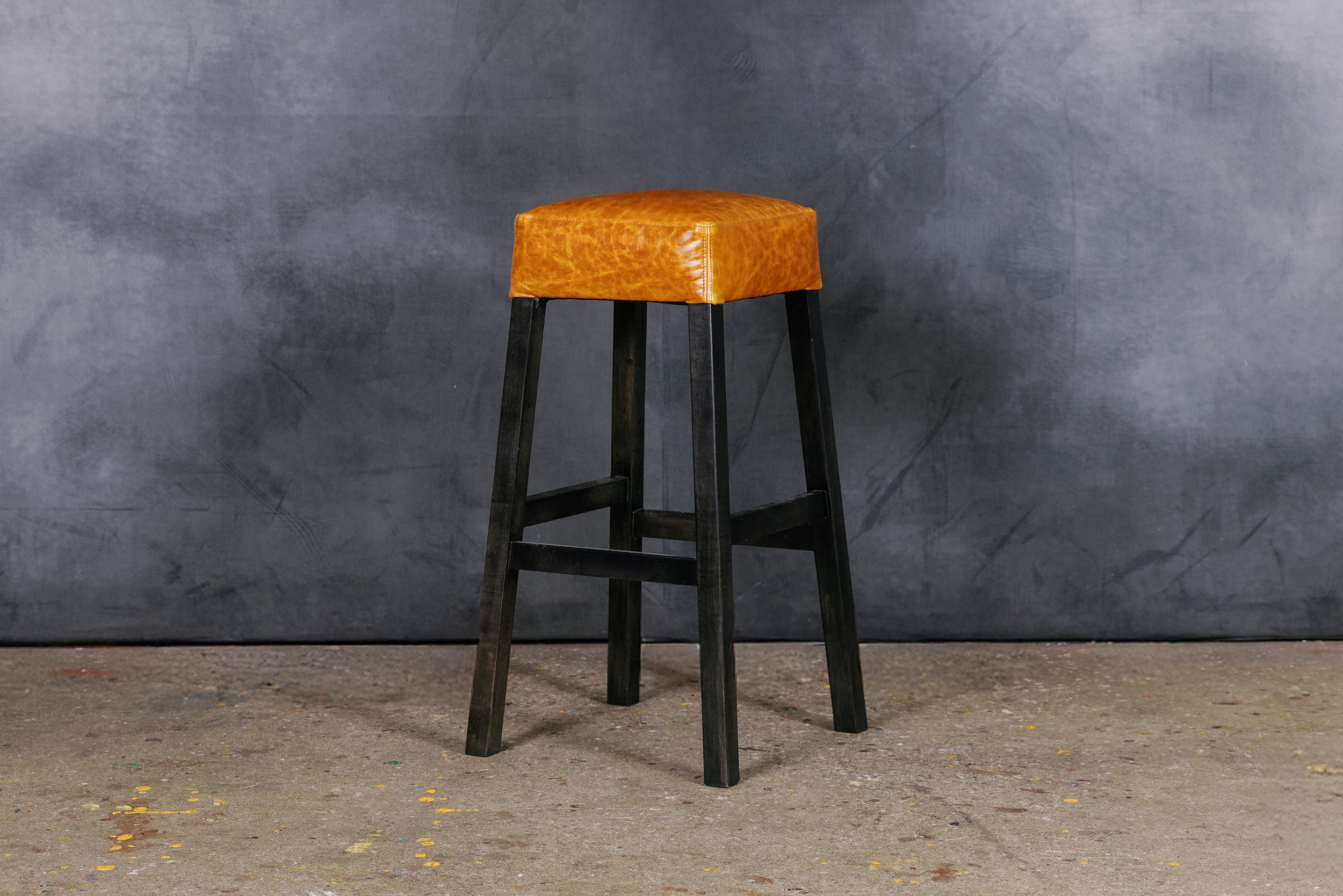UTAH BAR STOOL