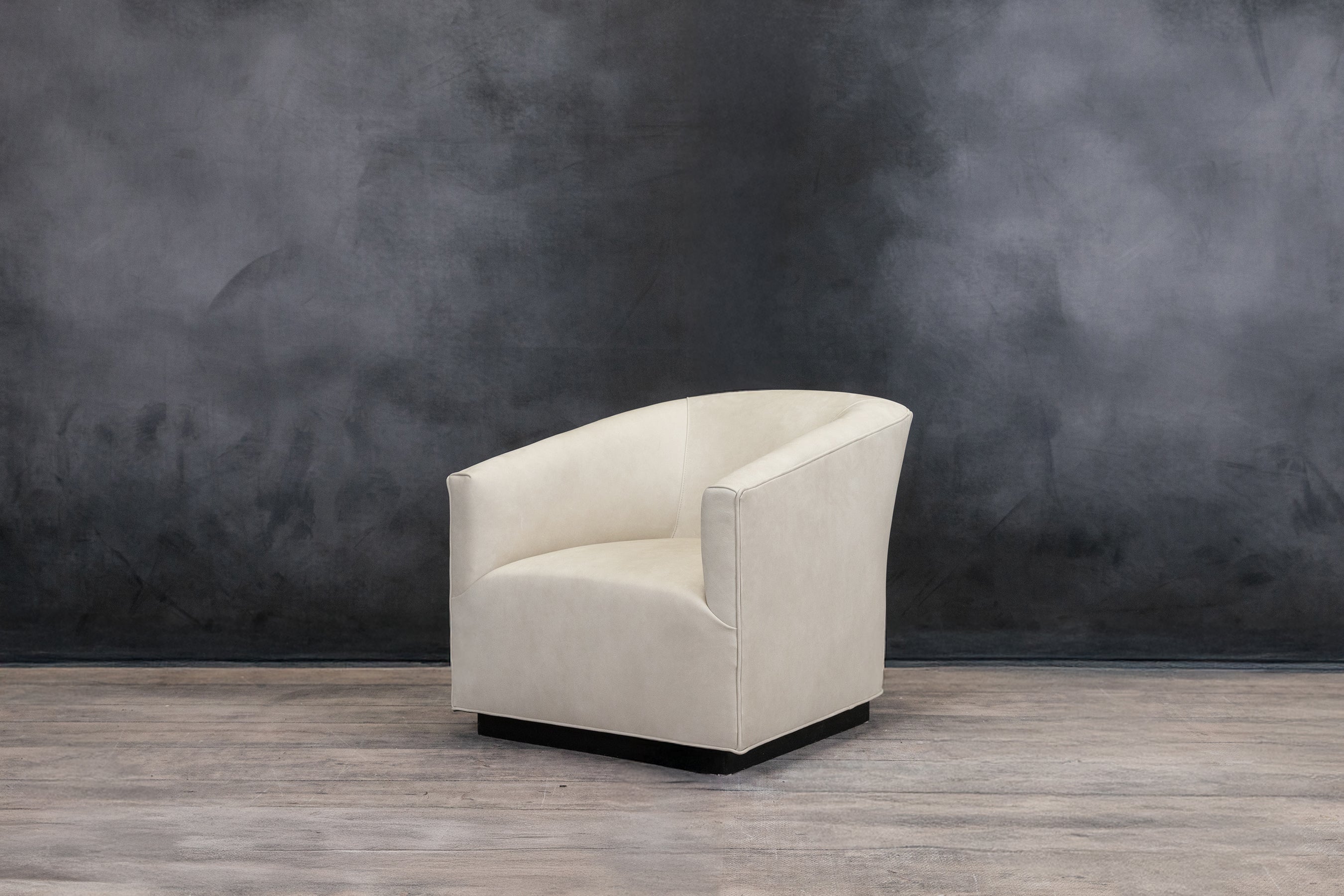Alexander chair