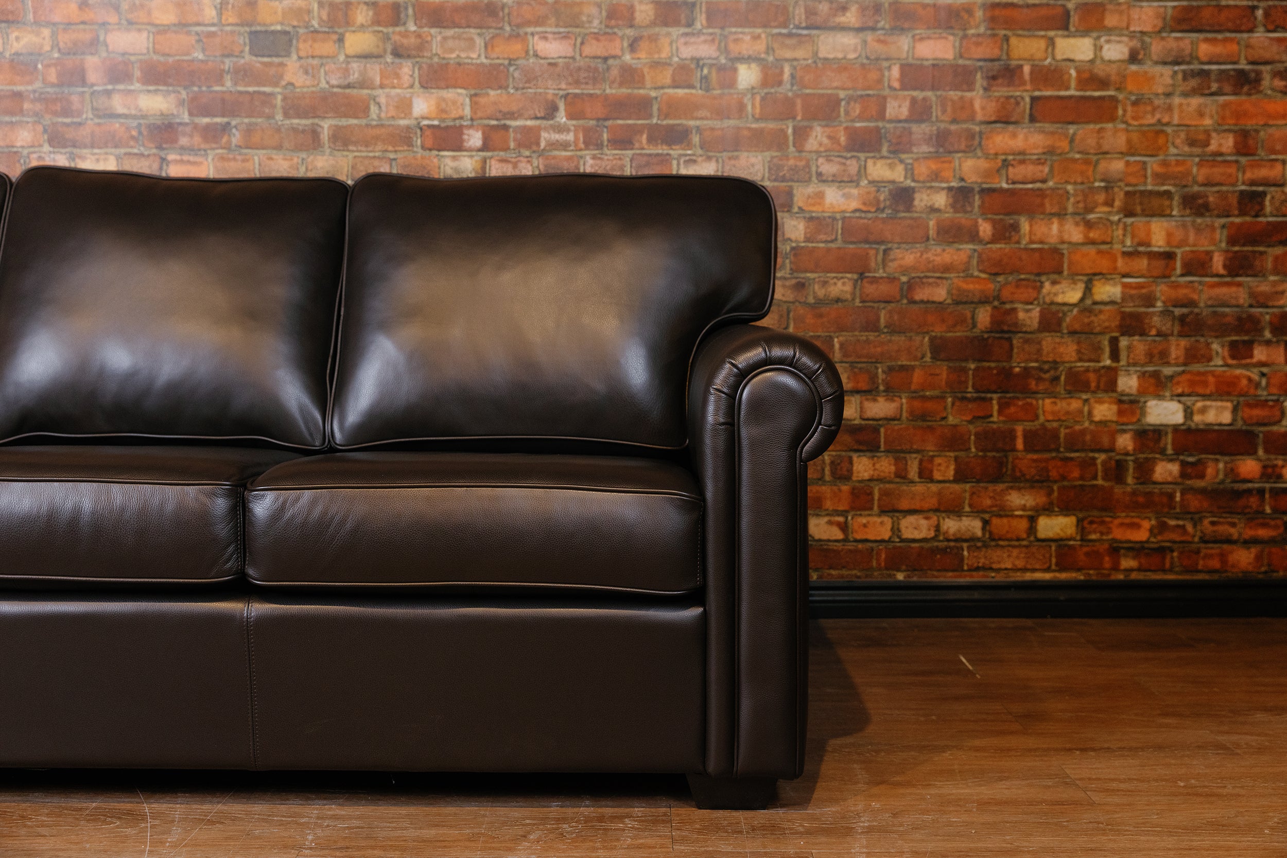 CORAL LEATHER SOFA FLOOR MODEL