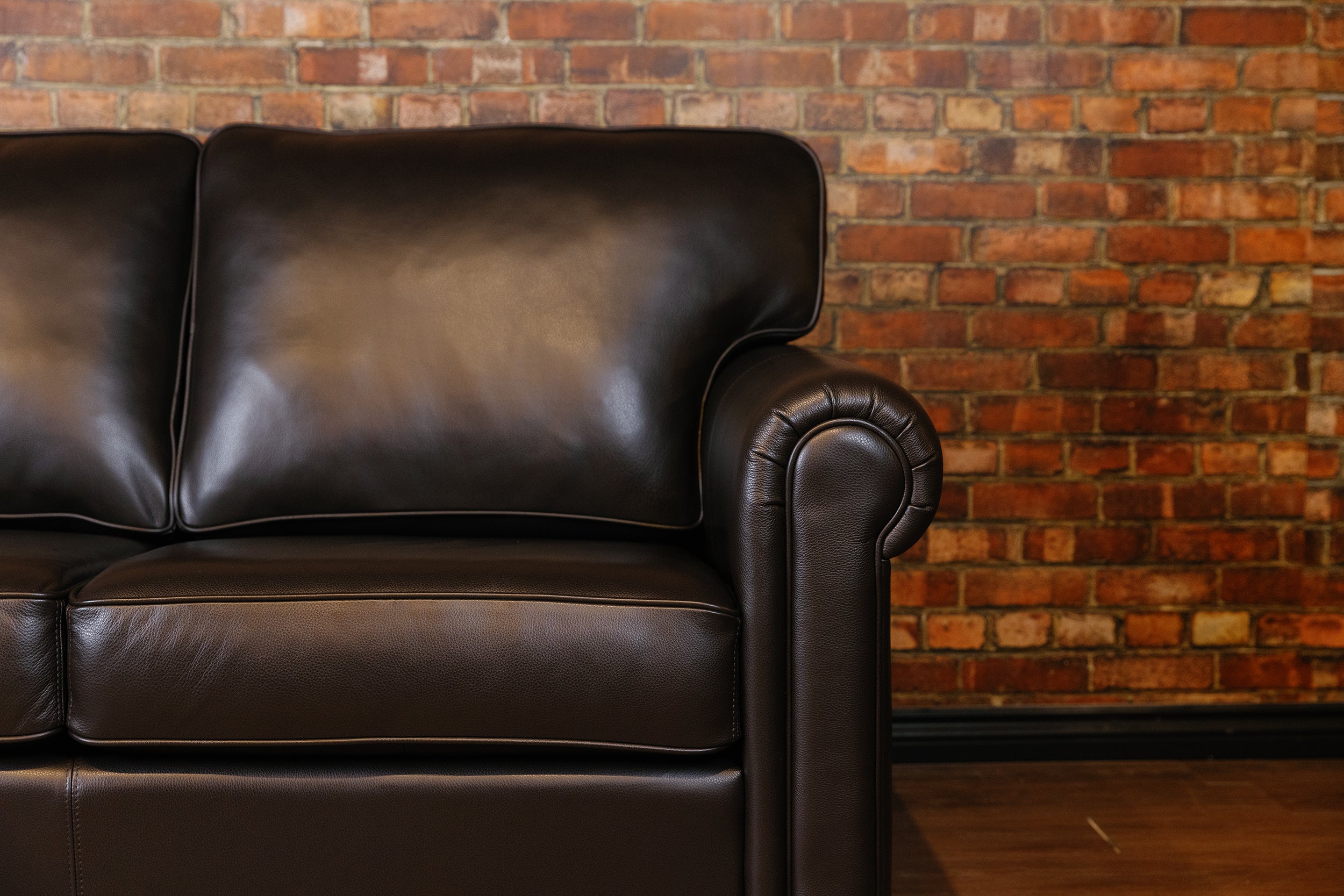 CORAL LEATHER SOFA FLOOR MODEL
