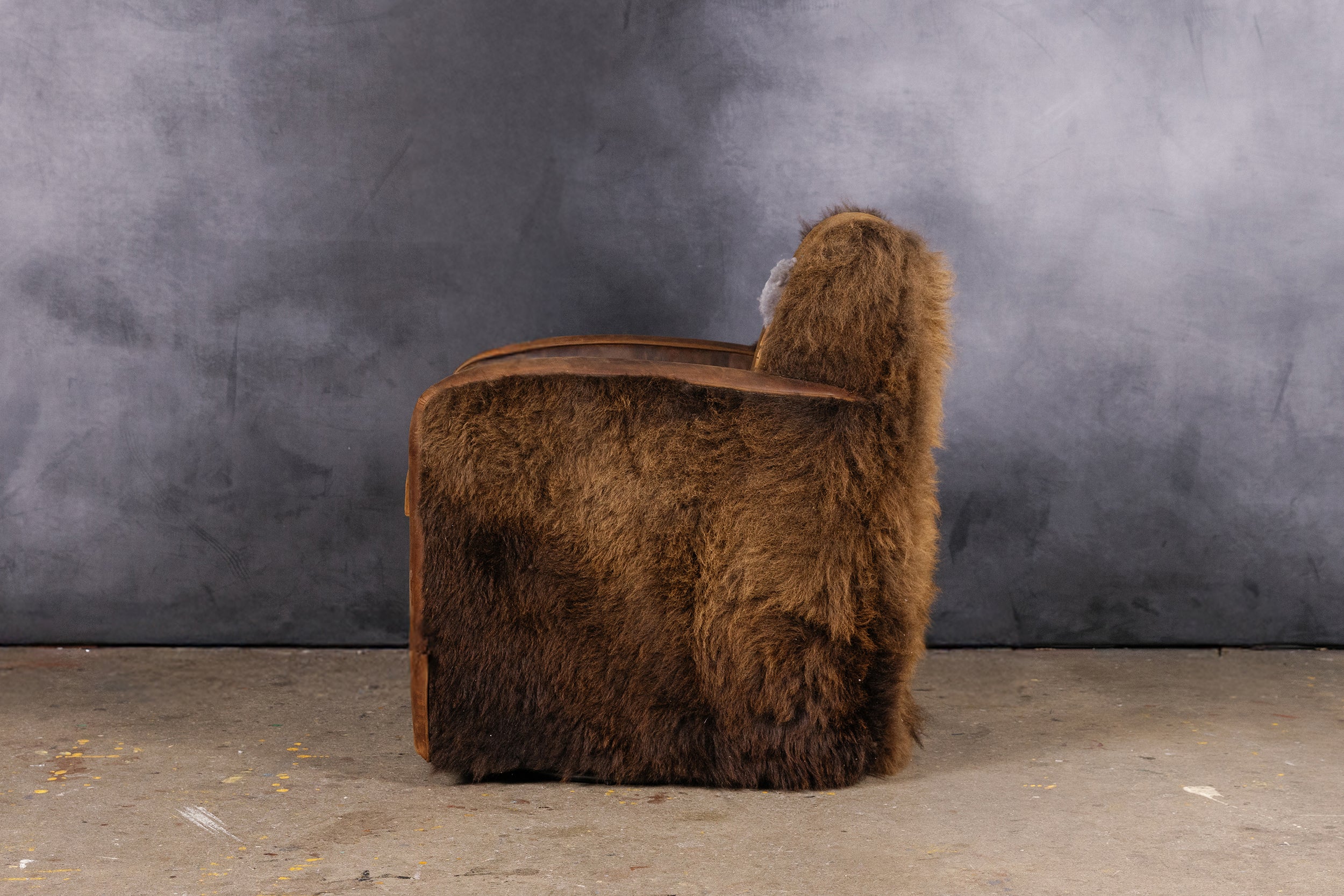 APACHE LEATHER CHAIR