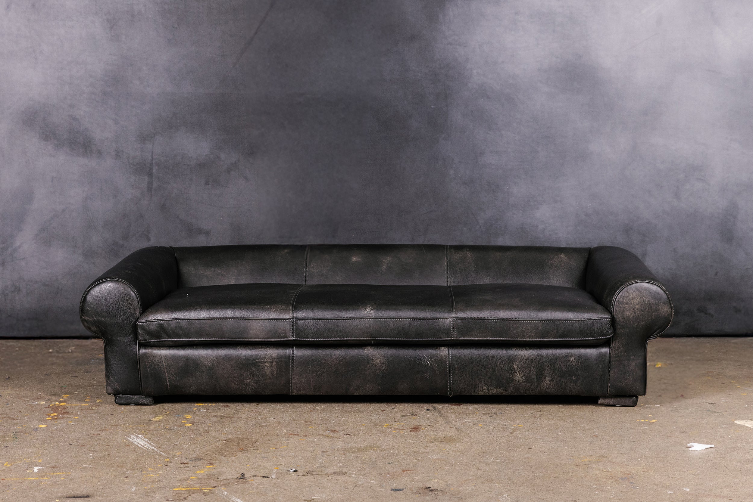 THE DUKE DOG LOUNGER XL