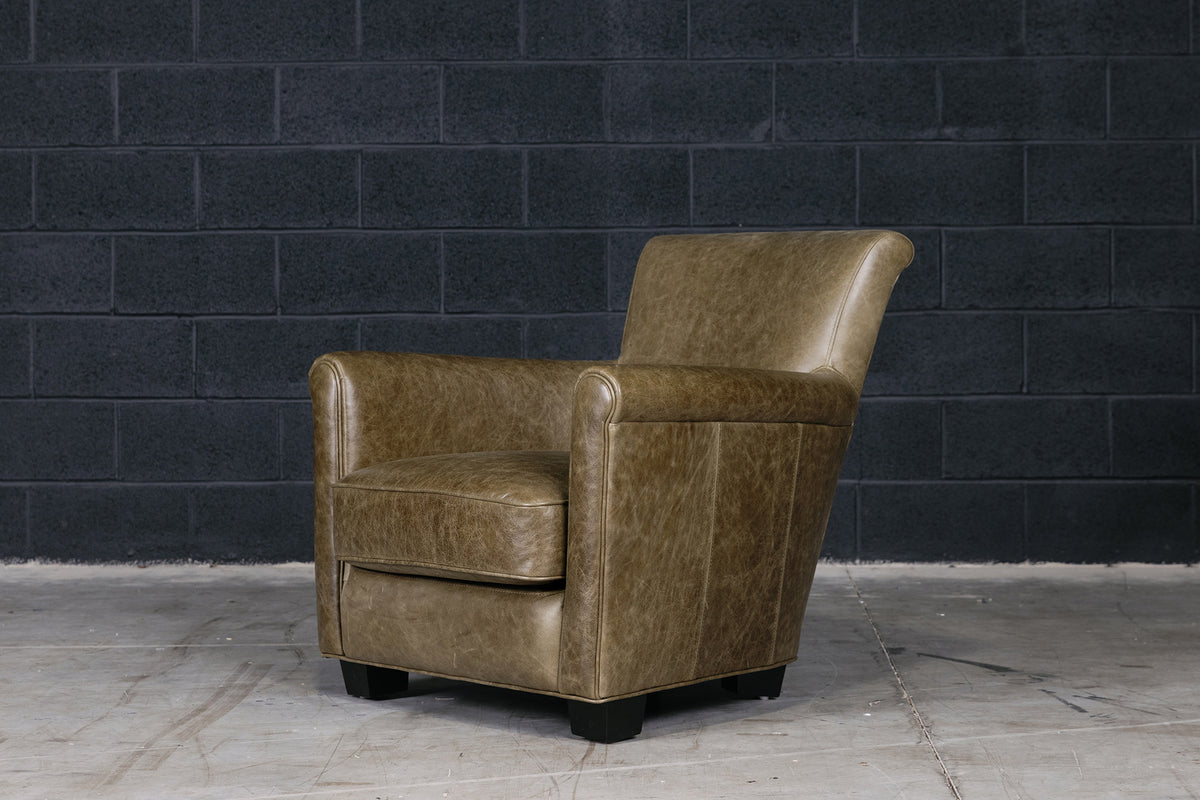 DEAN LEATHER CHAIR