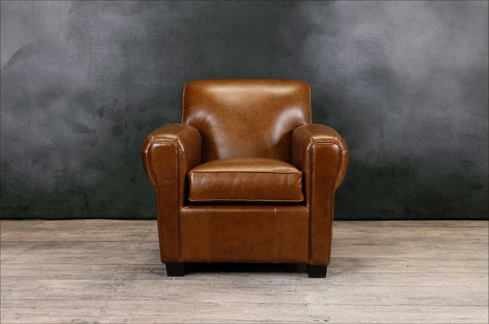 BACHELOR LEATHER CHAIR