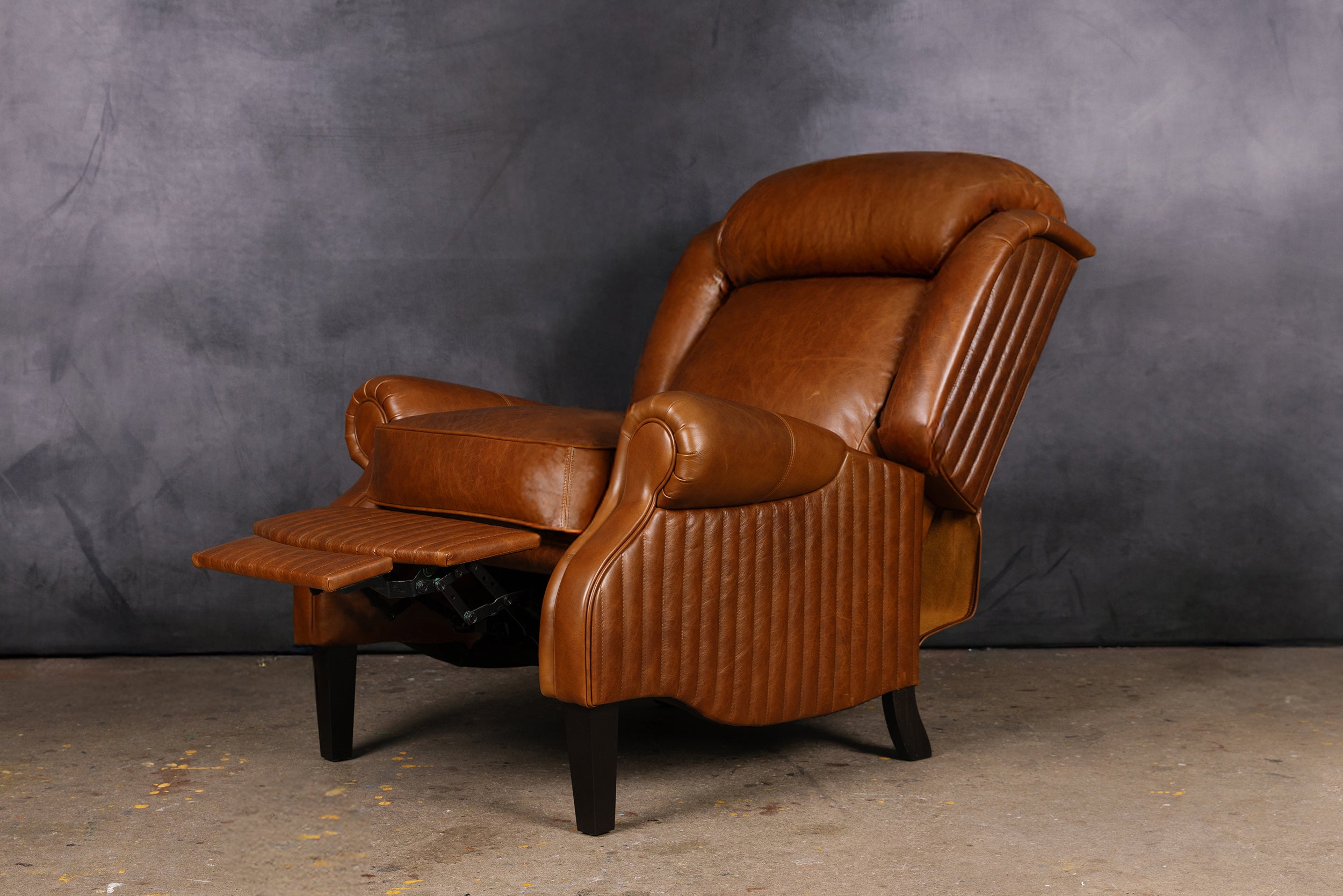 THE KINGSLEY RECLINER CHAIR