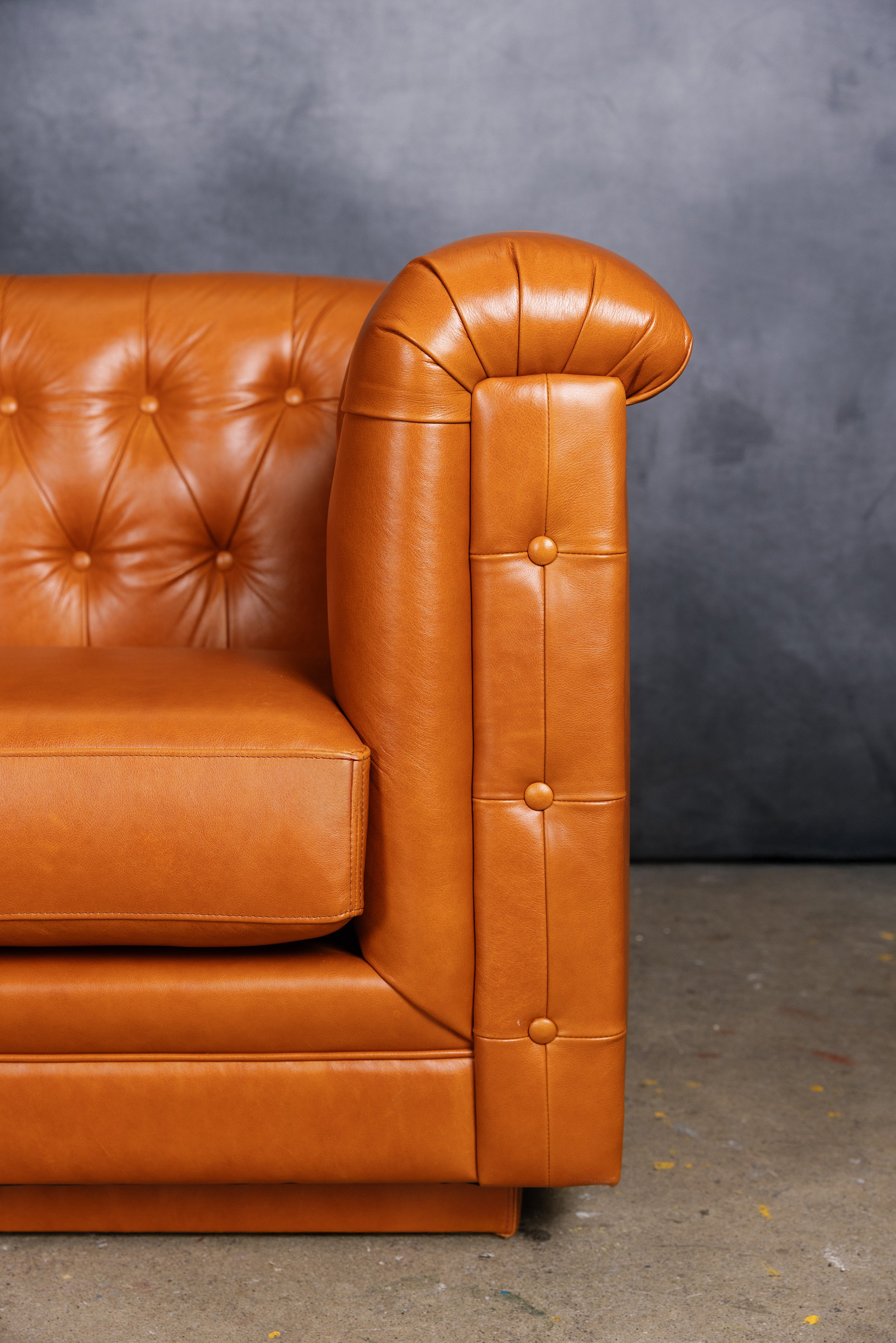 Da Vinci Leather Sofa