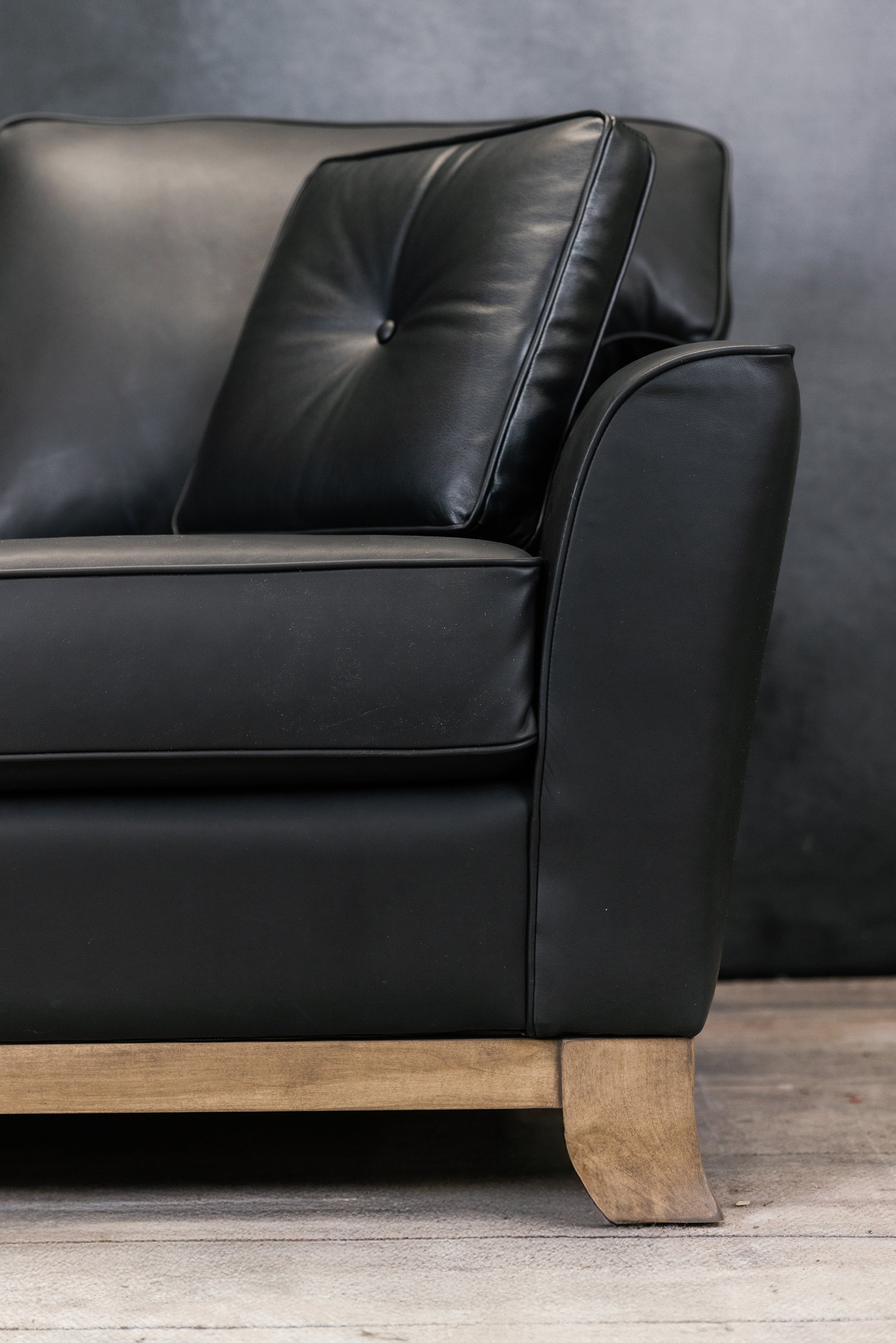 PARIS LEATHER SOFA DELUXE