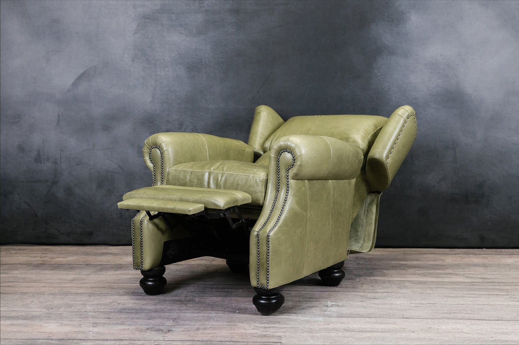 BRANDO LEATHER RECLINER CHAIR