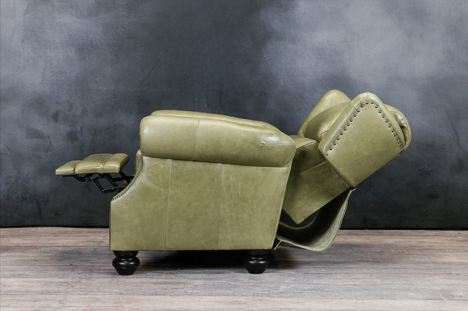 BRANDO LEATHER RECLINER CHAIR