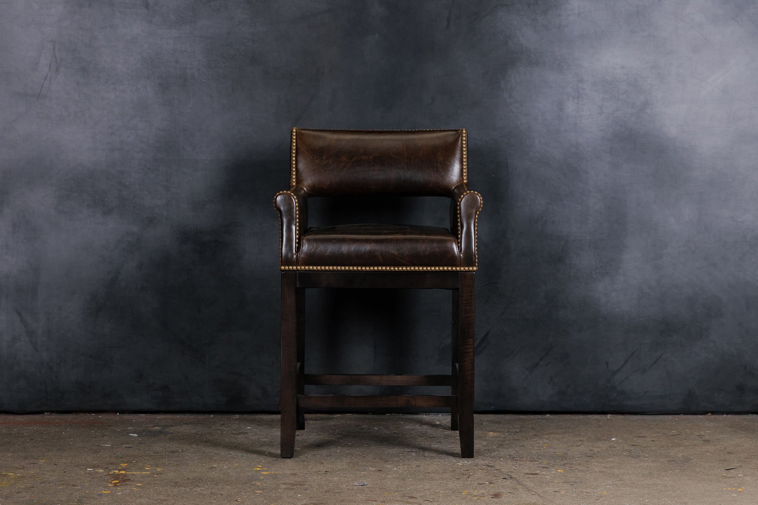 DIRECTOR BAR STOOL 
