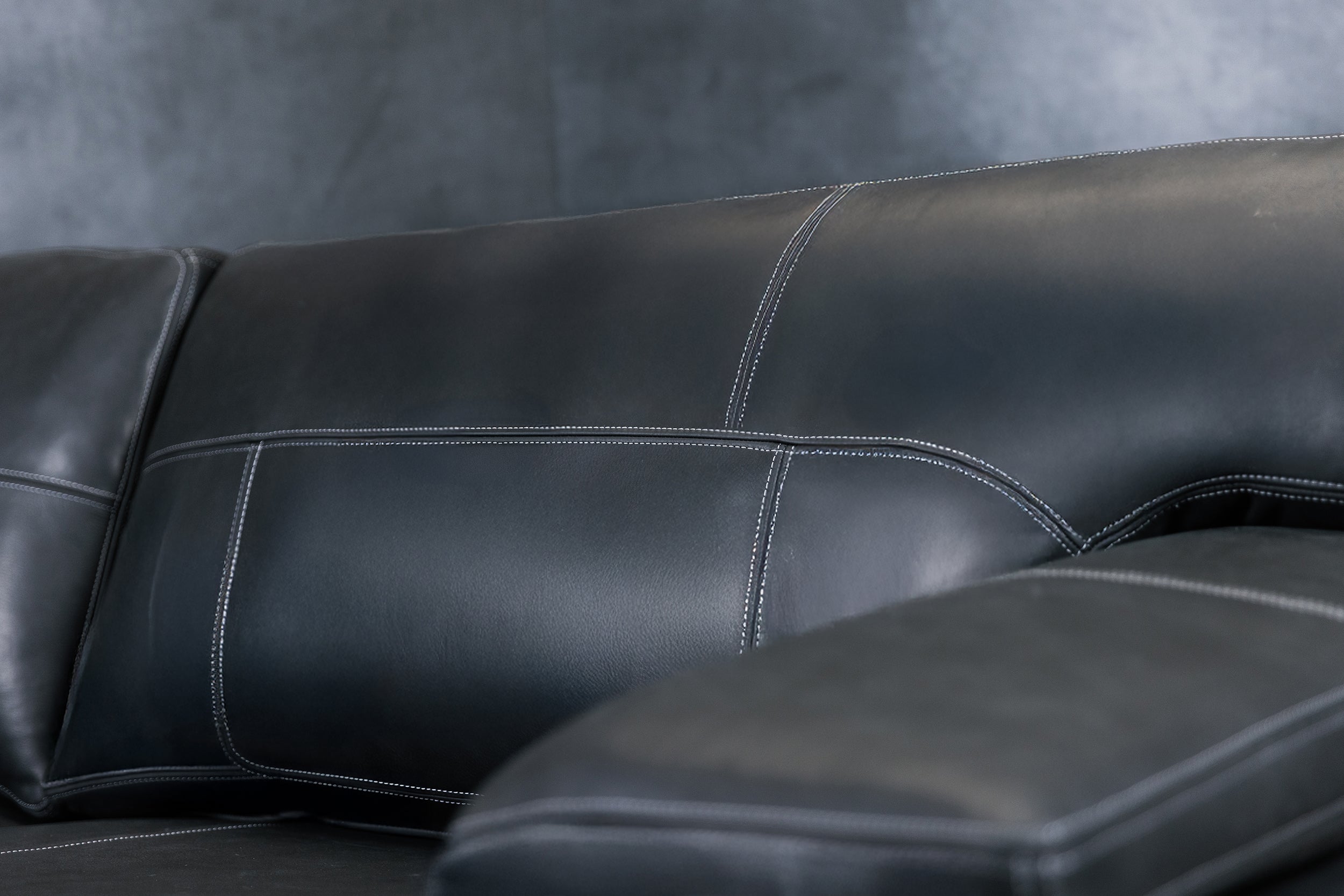 PANAMA LEATHER SOFA