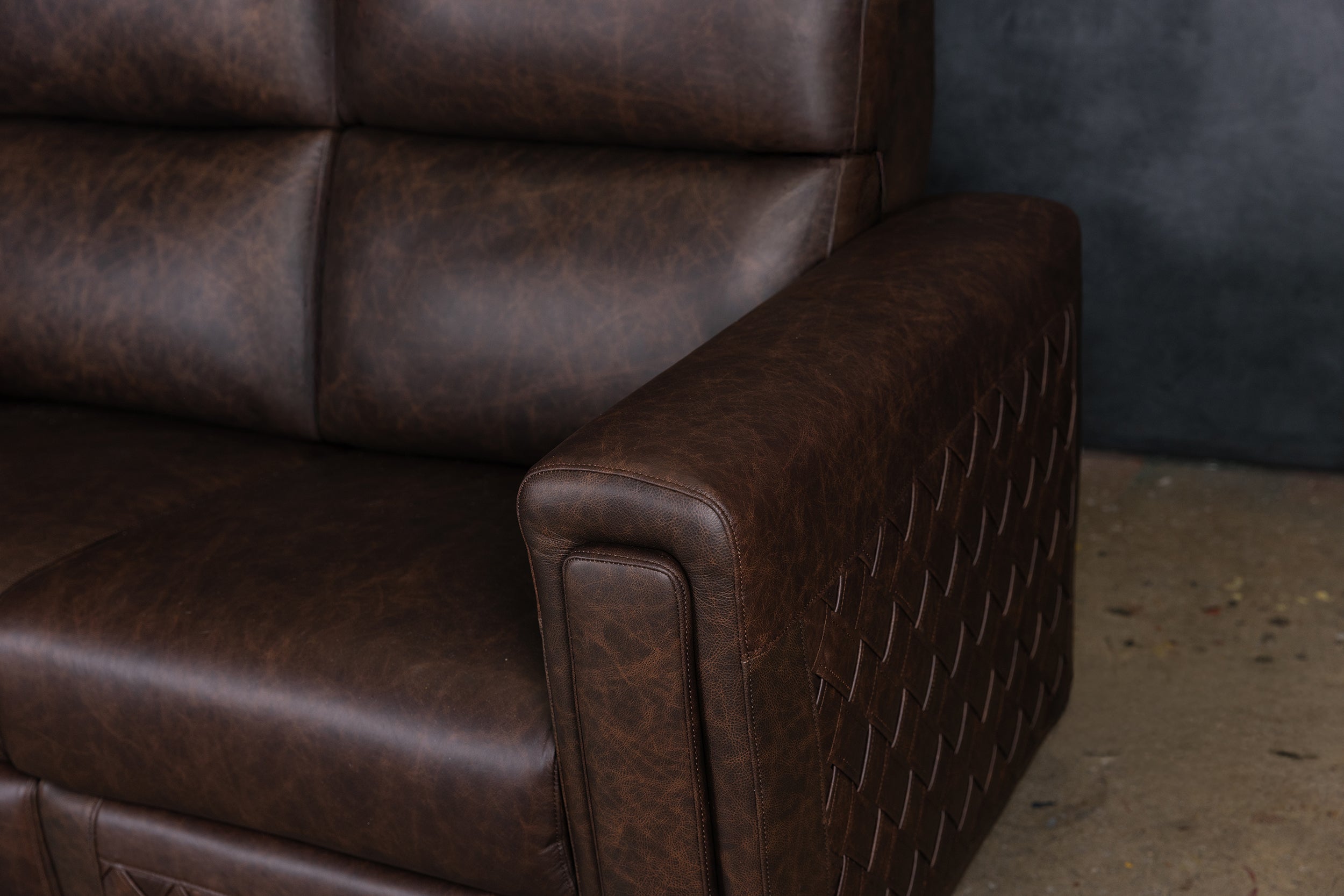 THE CONTINENTAL LEATHER RECLINER LOVESEAT