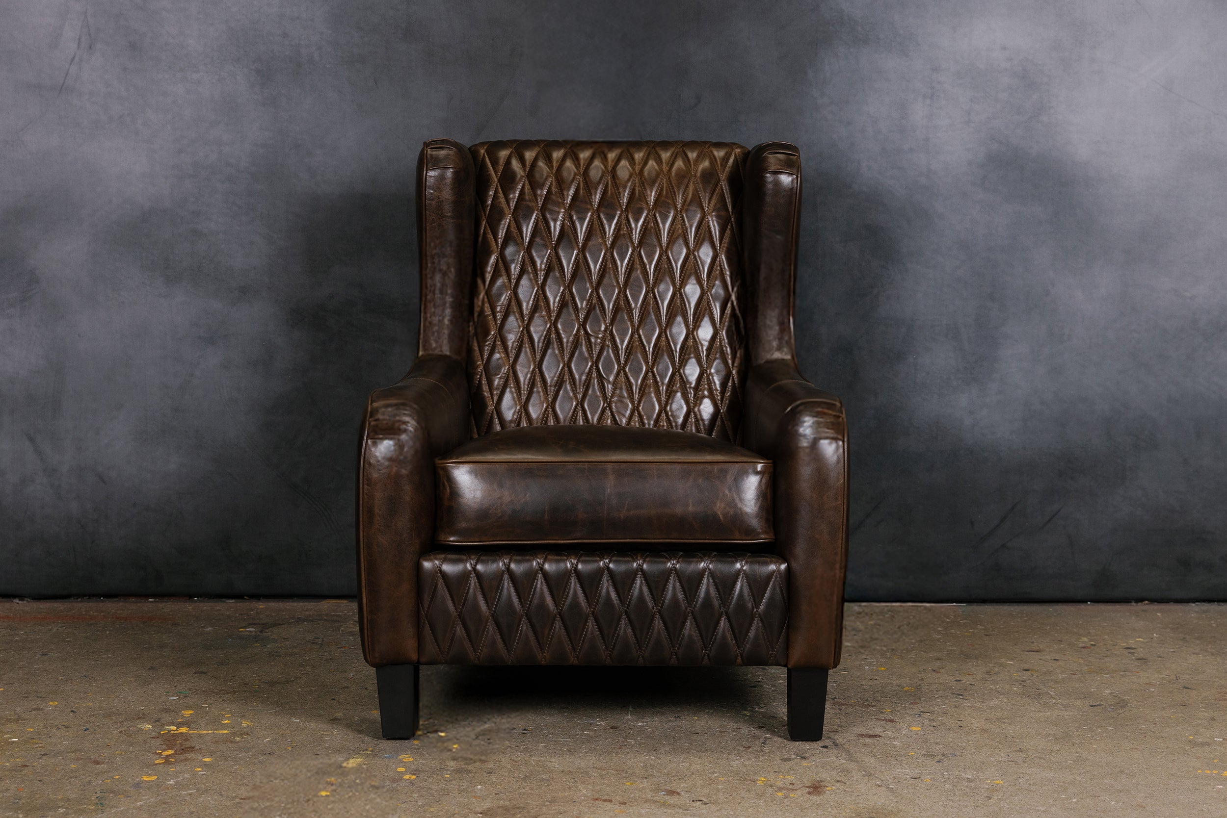 HEMINGWAY LEATHER CHAIR