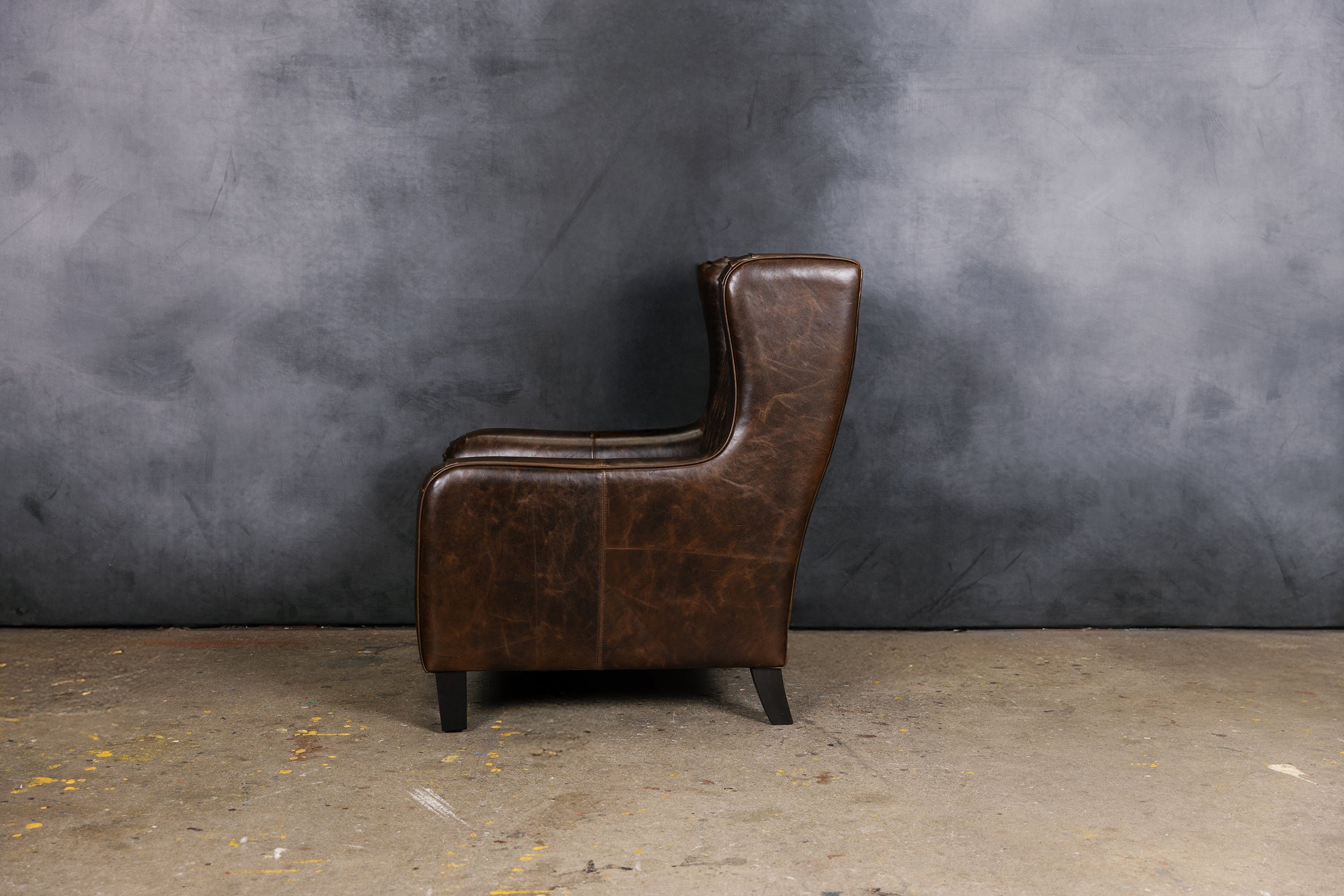 HEMINGWAY LEATHER CHAIR