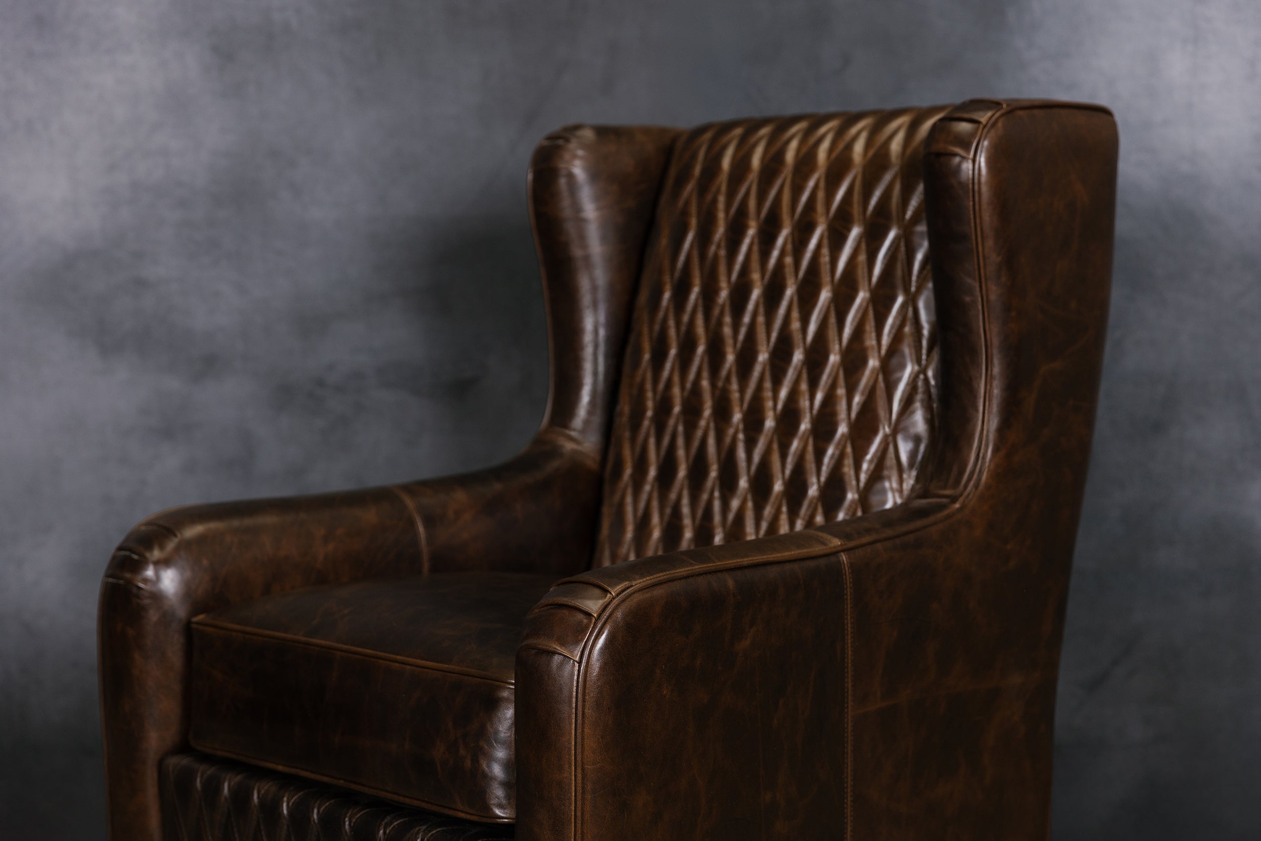 HEMINGWAY LEATHER CHAIR
