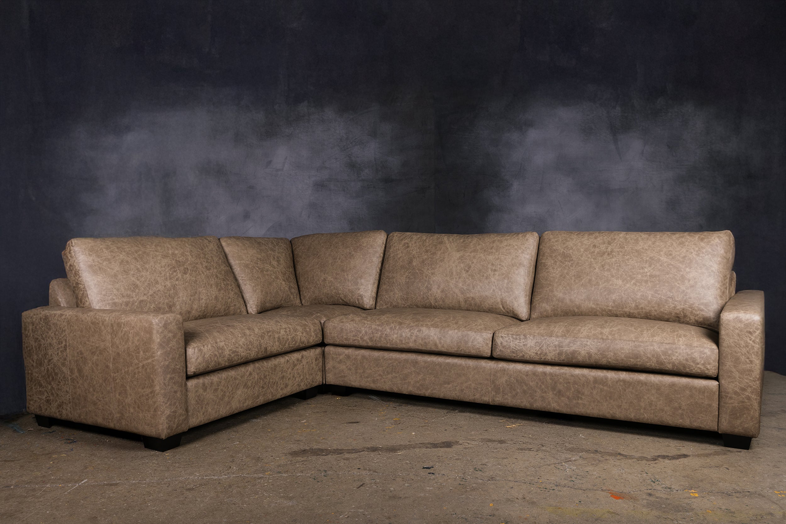 MAXELL 42 SERIES SECTIONAL 11X8 RHF