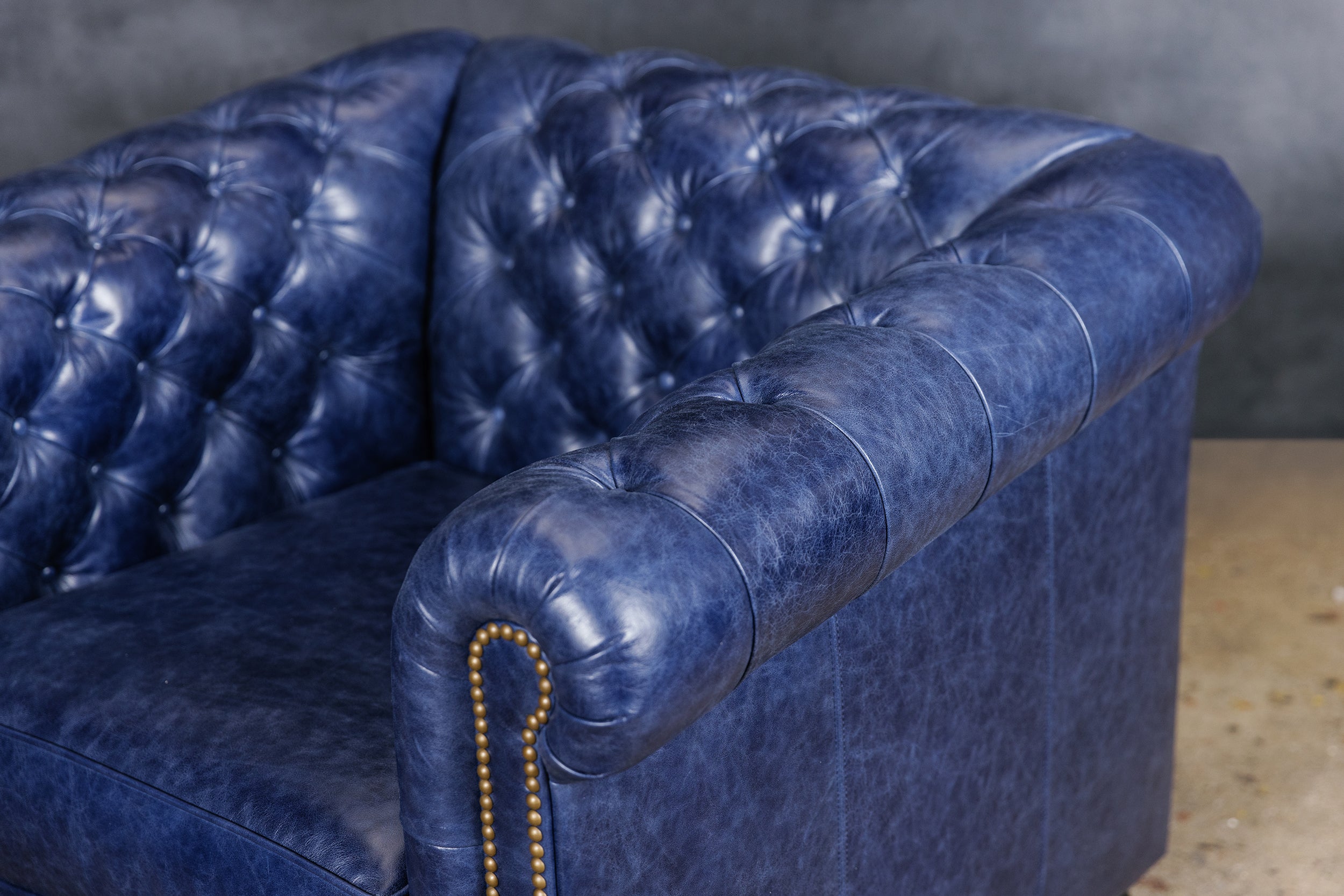 FAUTEUIL EN CUIR TIMOTHÉE