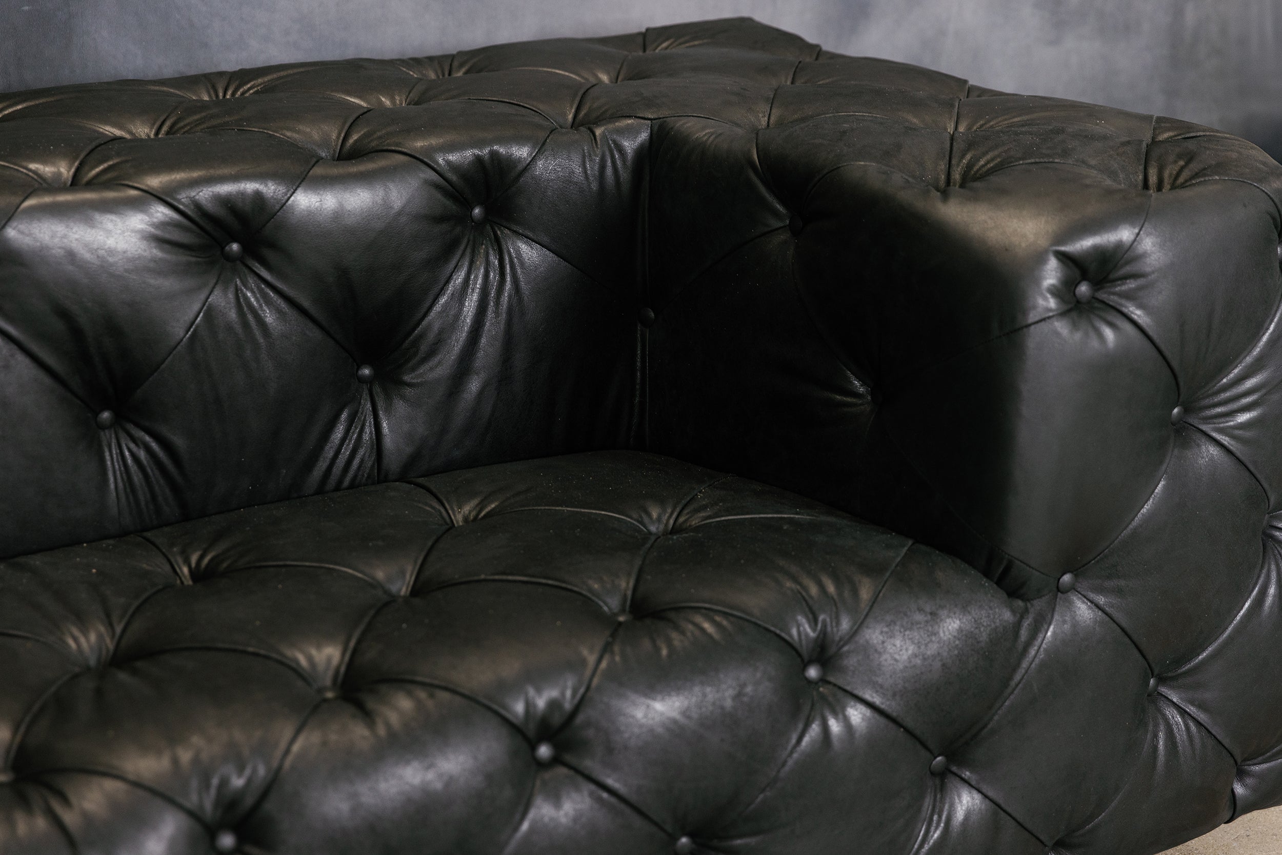 CANAPÉ D'ANGLE EN CUIR ROYAL DECADENCE