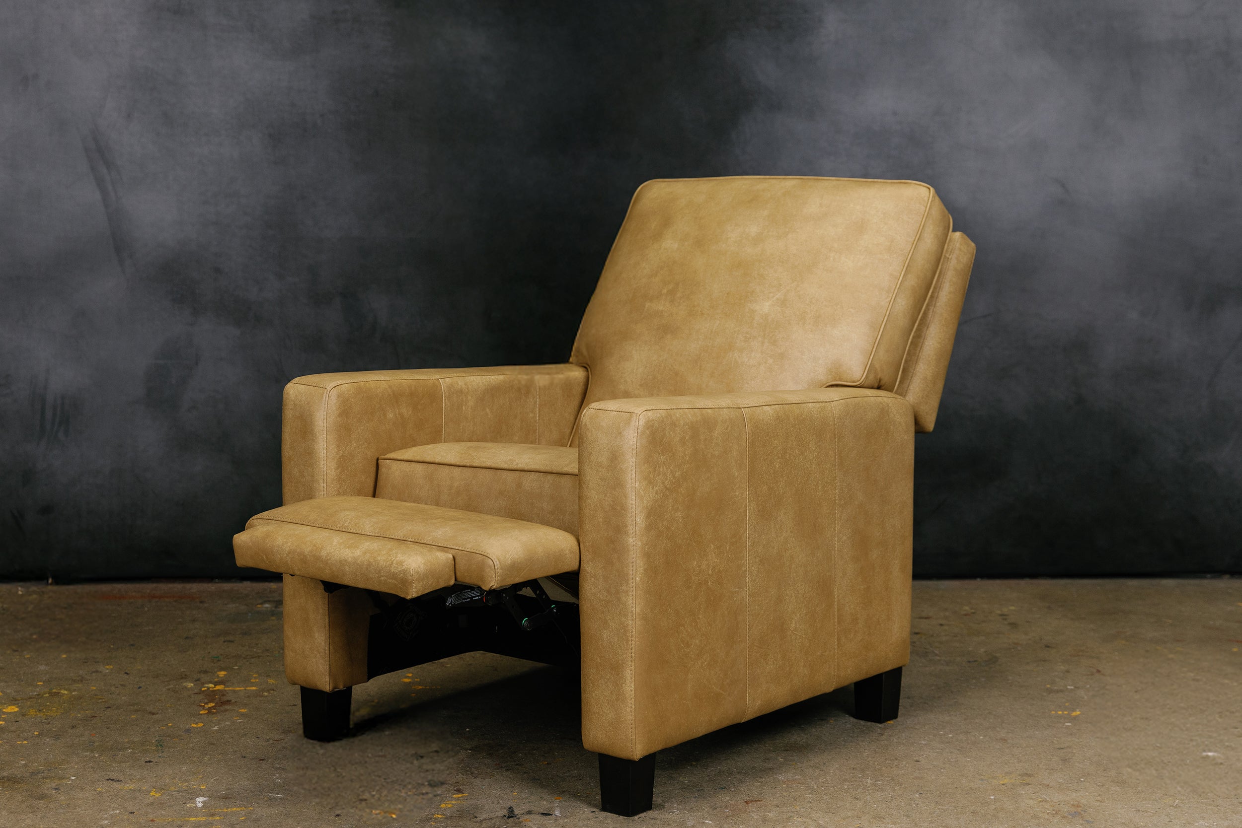 FAUTEUIL INCLINABLE EN CUIR ANTONIO