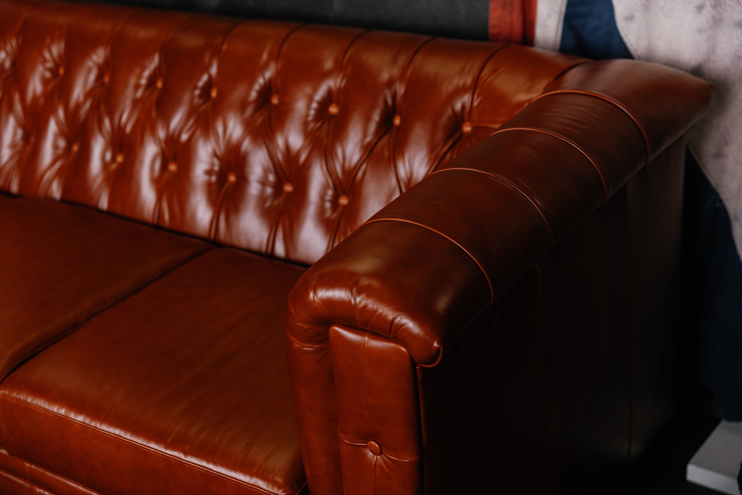 DAVINCI LEATHER SOFA FLOOR MODEL(sold)