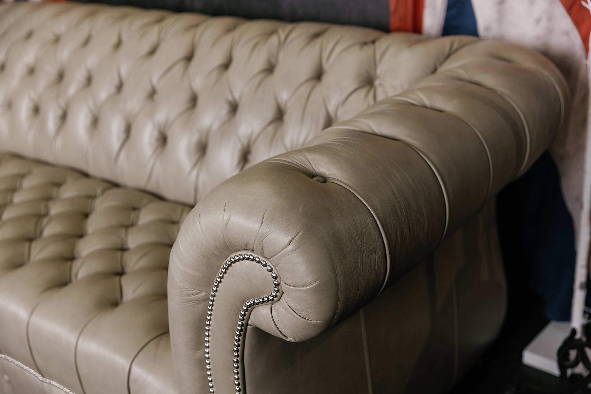 CASA BERGAMO SOFA FLOOR MODEL 90 INCH (sold)