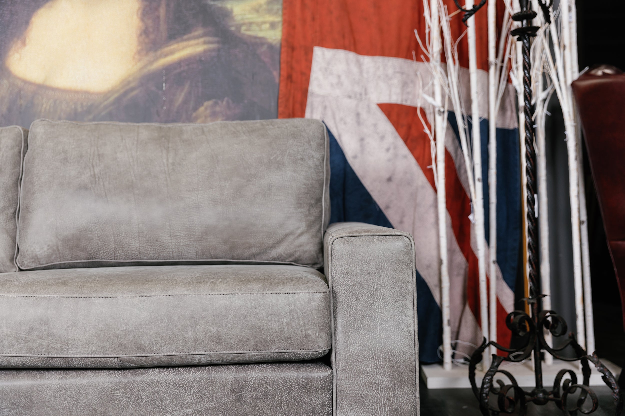 MILANO LEATHER SOFA FLOOR MODEL