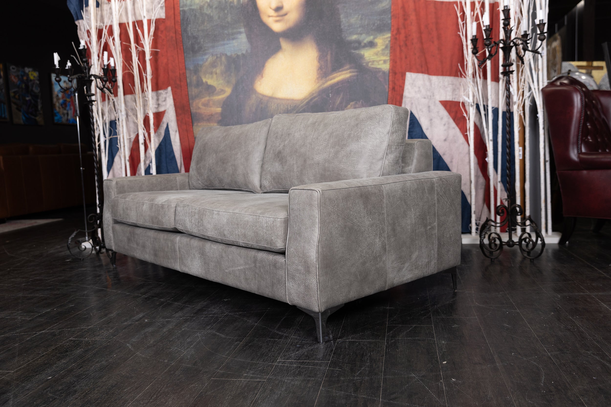 MILANO LEATHER SOFA FLOOR MODEL