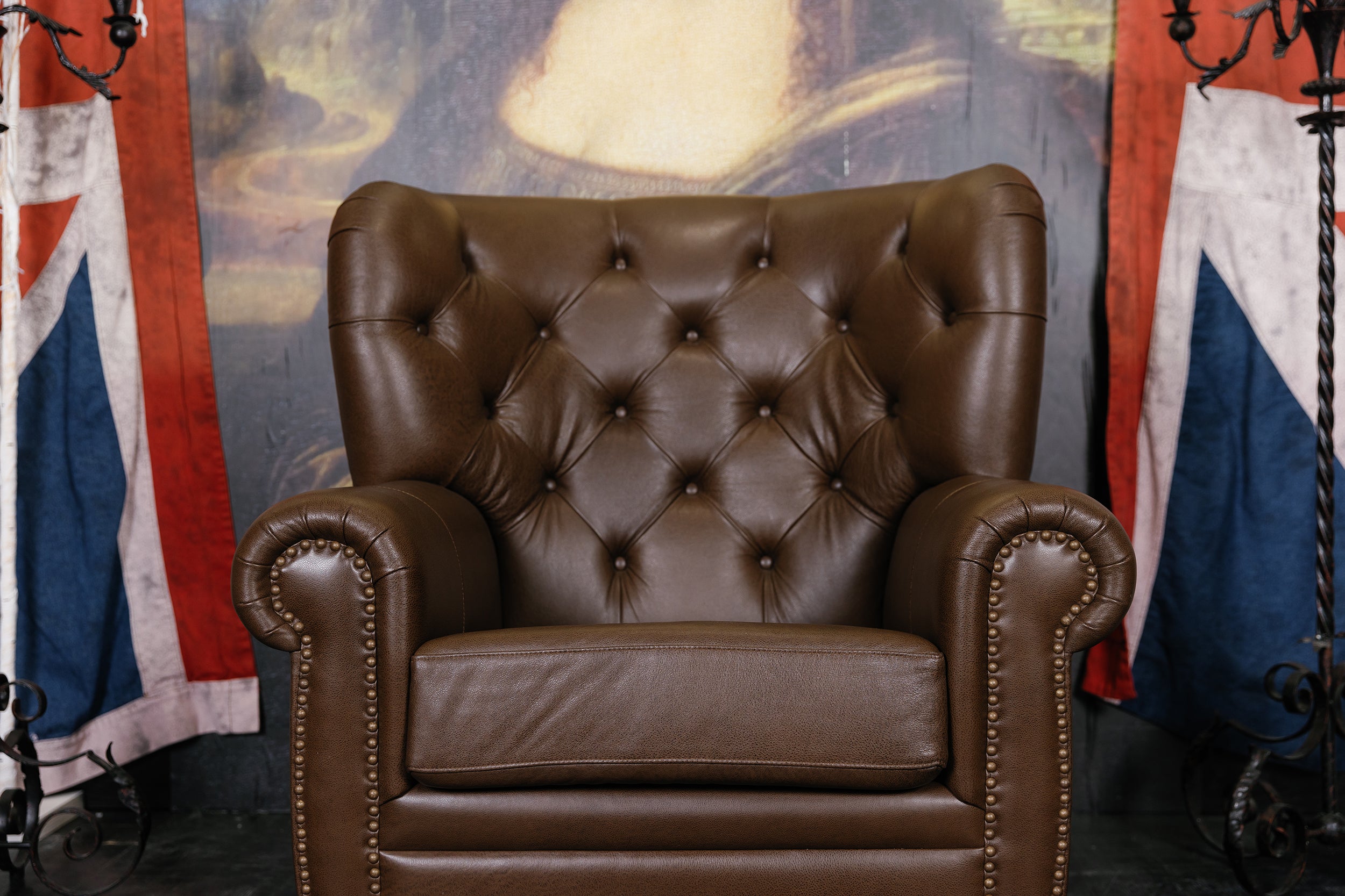 WINSTON CHURCHILL CHAIR BROWN FLOOR MODEL