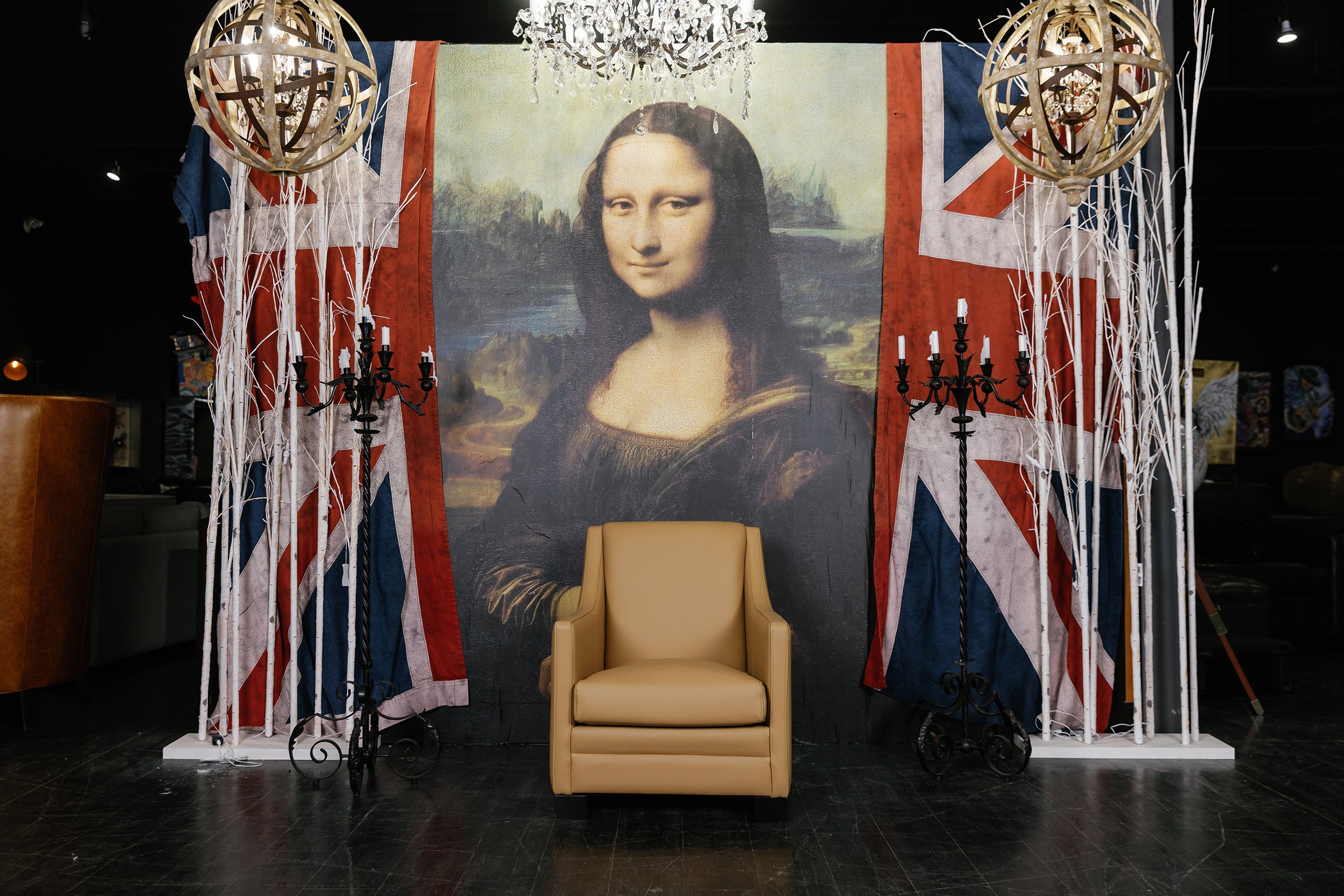 GLENNIE LEATHER CHAIR FLOOR MODEL (TAN LEATHER)