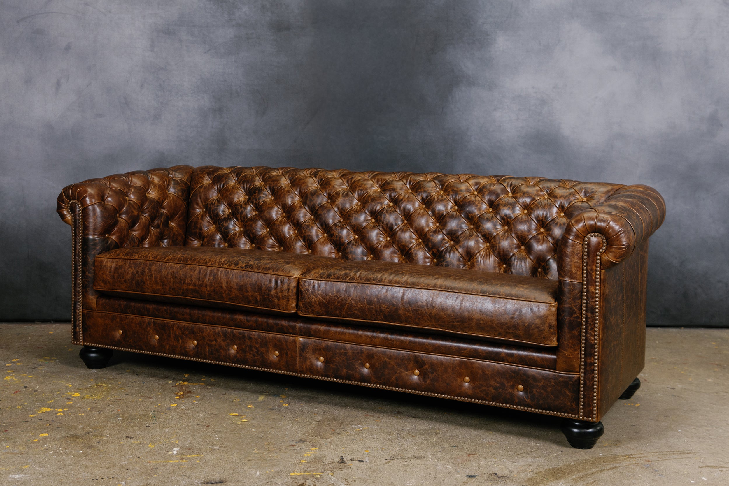 OXFORD LEATHER CUSHION SOFA