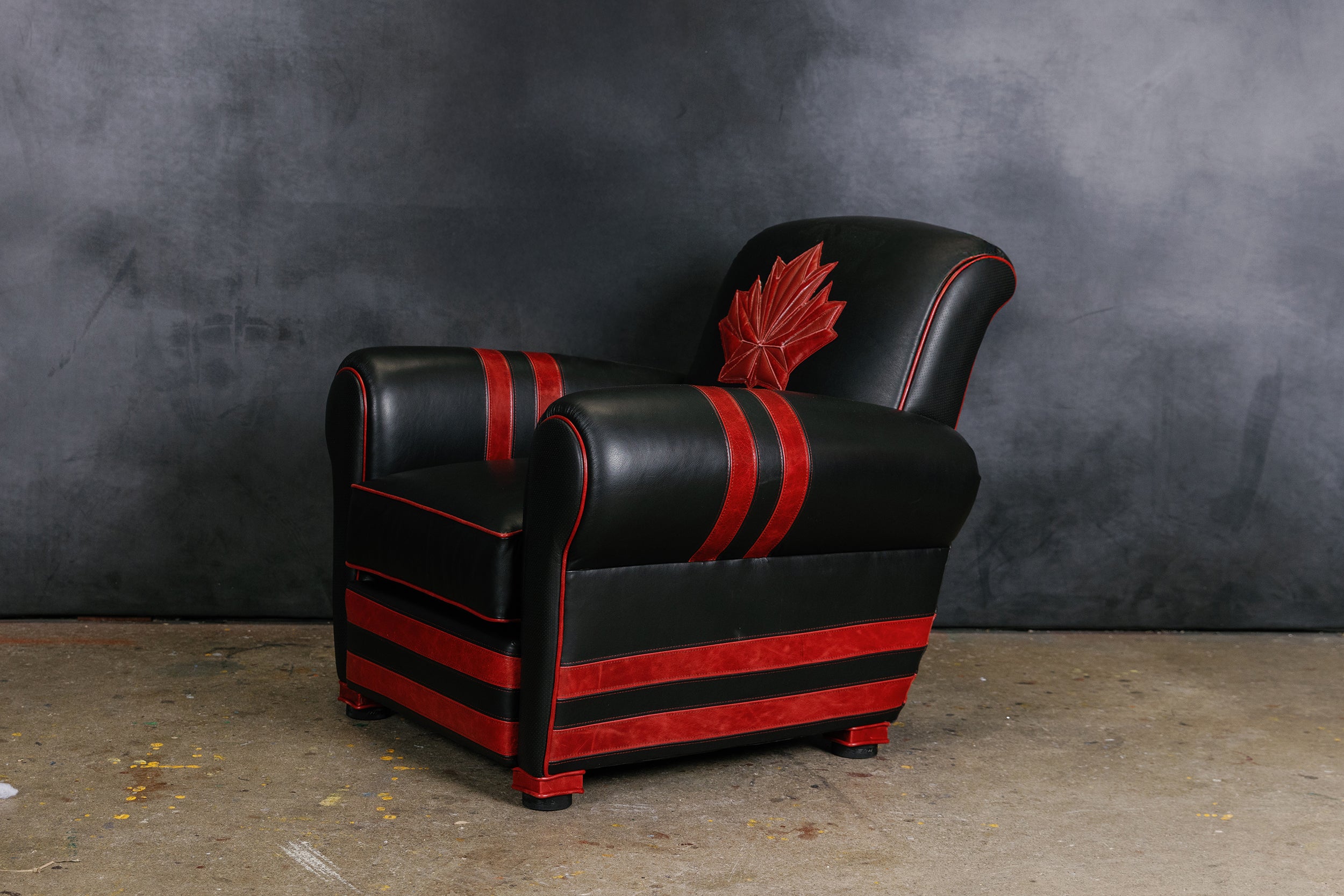 GREAT CANADIAN LEATHER CHAIR