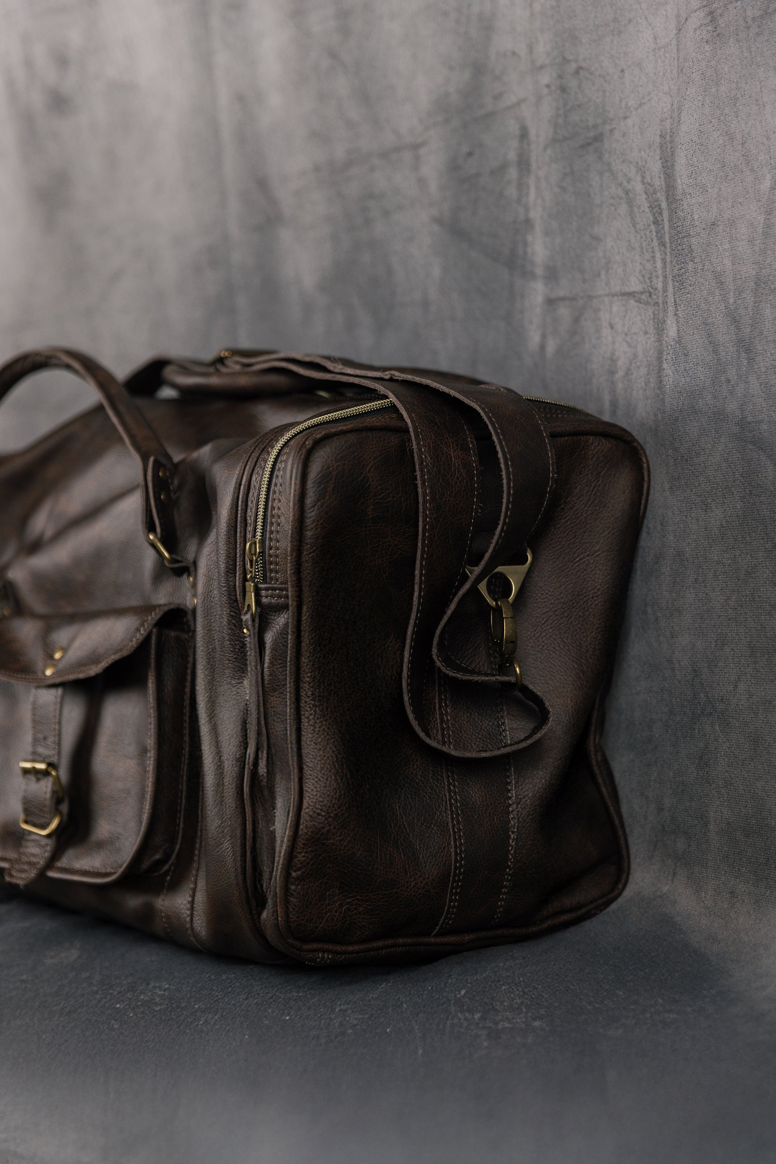 TRAVELLER LEATHER DUFFELBAG RUINS LEATHER