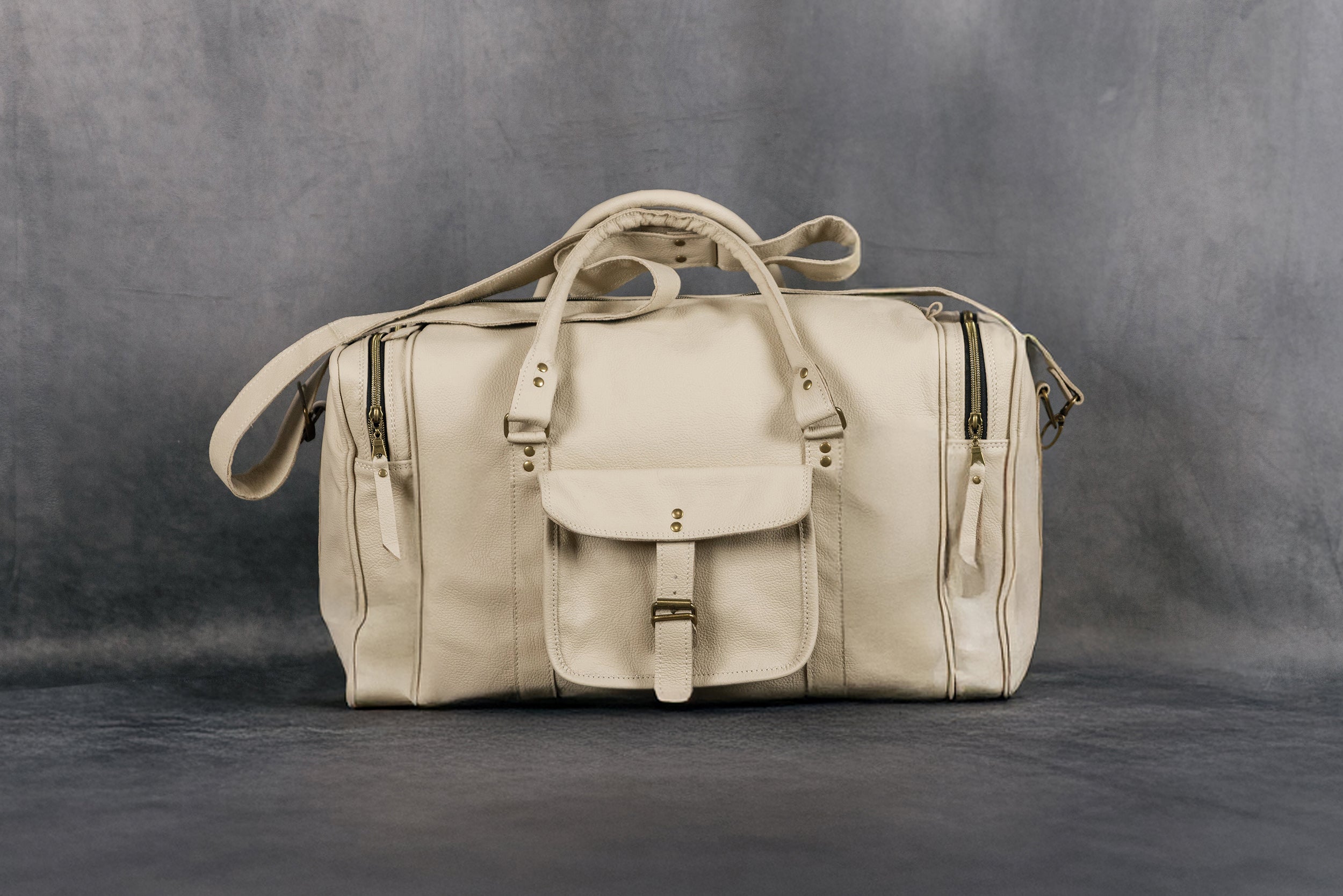 TRAVELLER LEATHER DUFFELBAG BEIGE