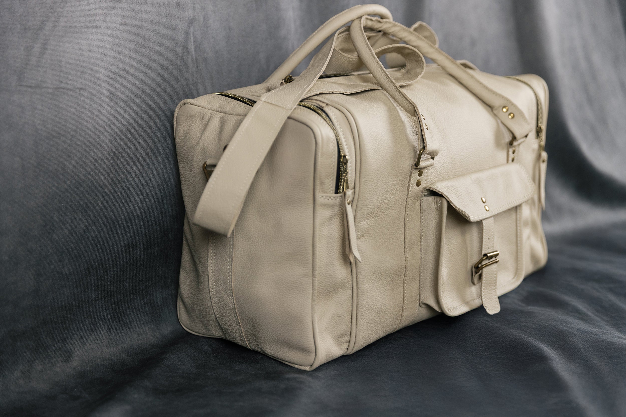 TRAVELLER LEATHER DUFFELBAG BEIGE