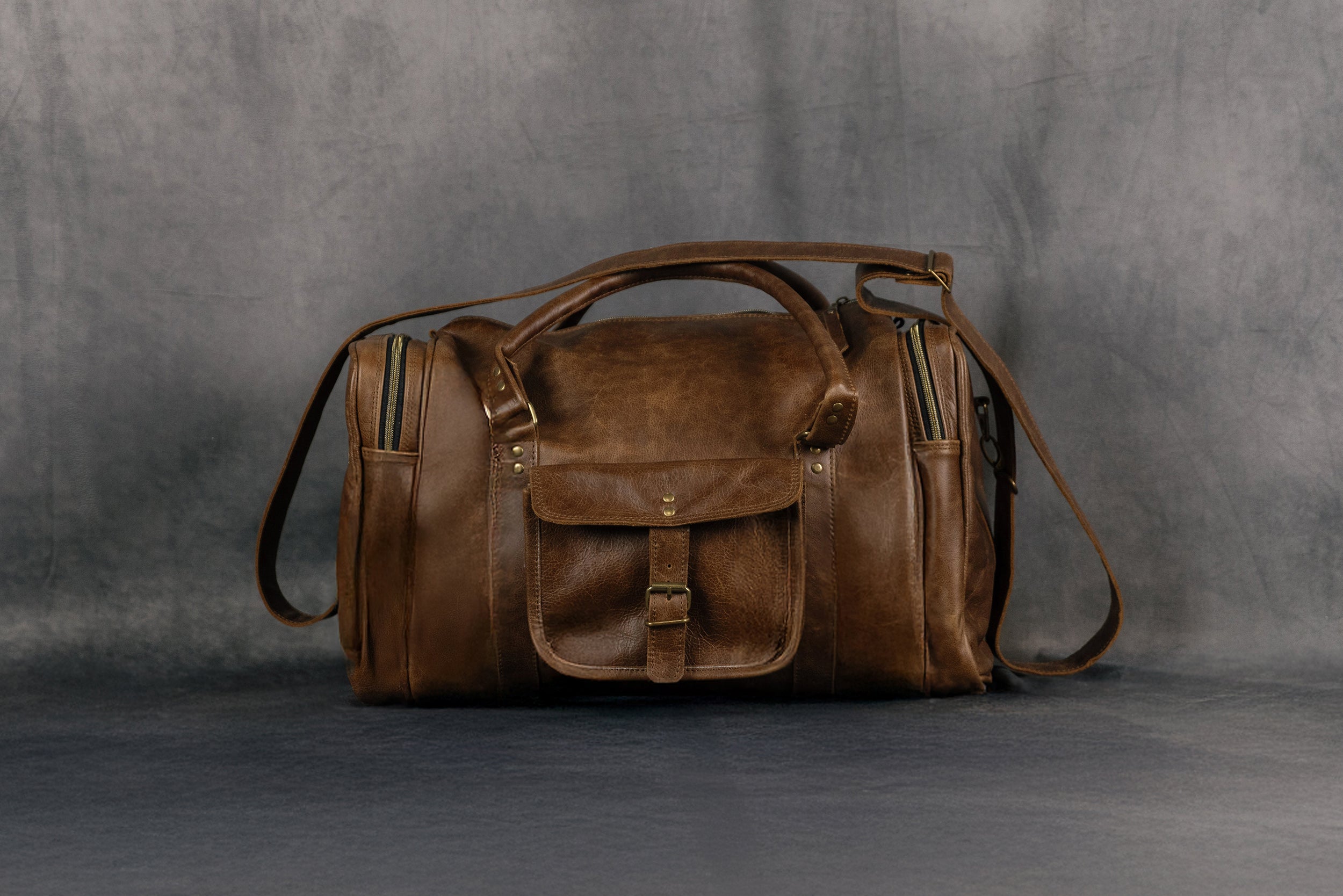 TRAVELLER LEATHER DUFFELBAG BROWN