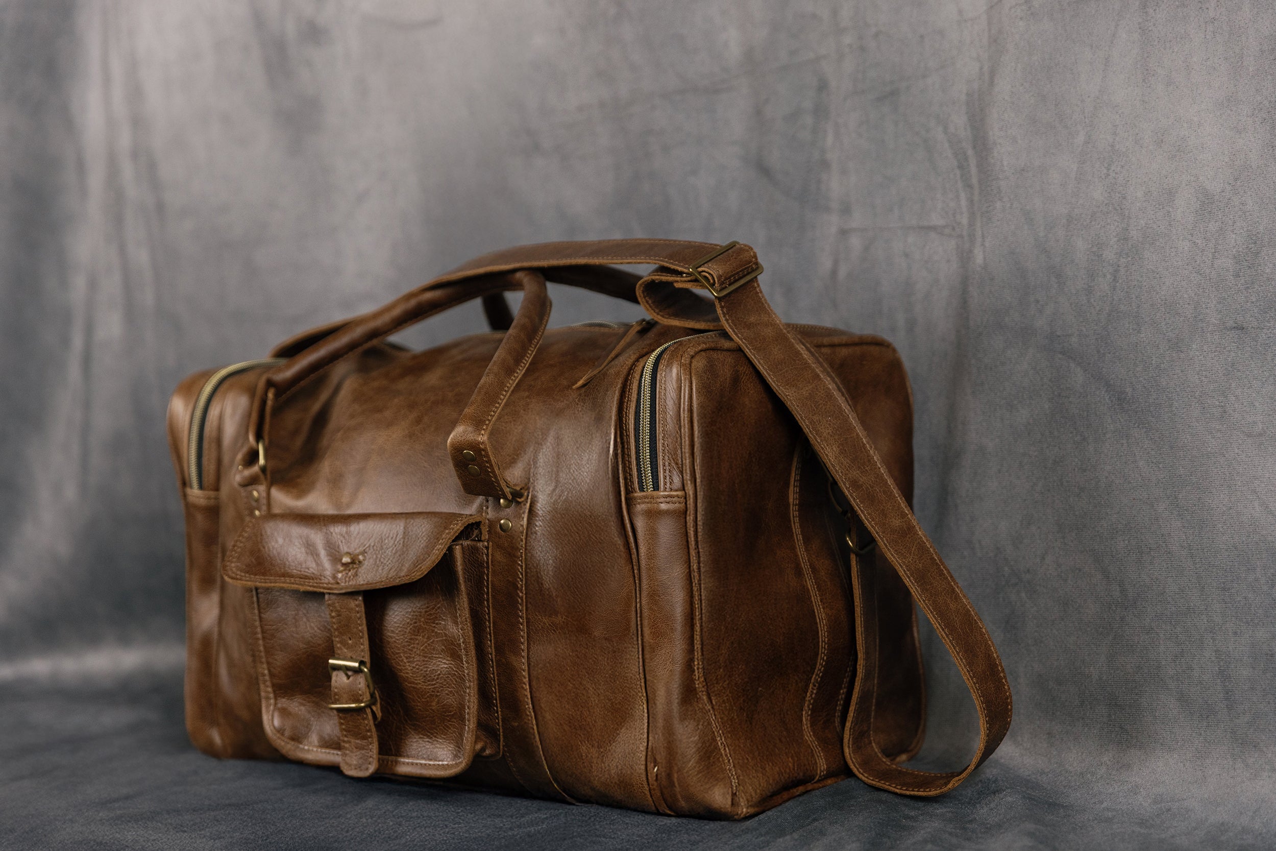 TRAVELLER LEATHER DUFFELBAG BROWN
