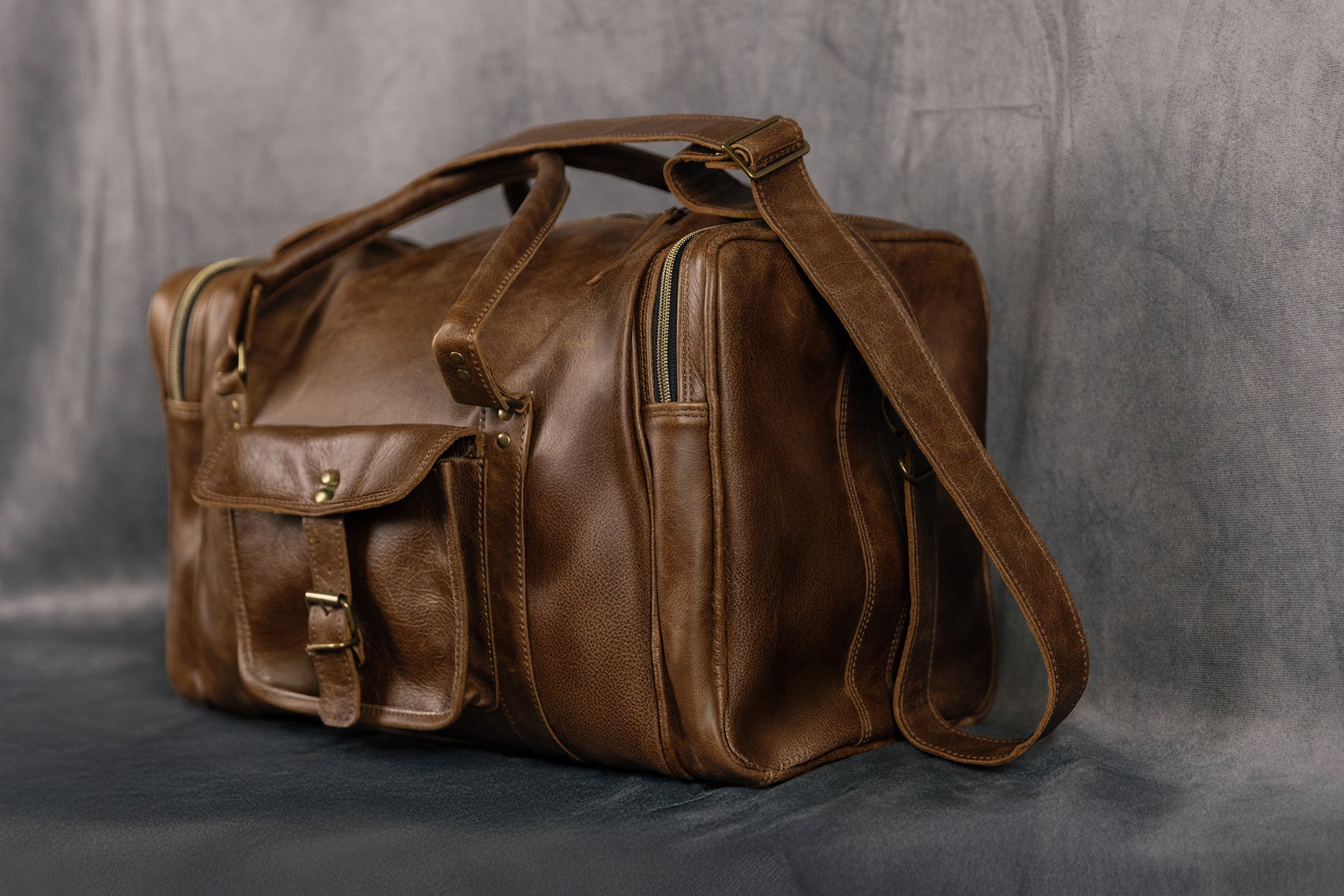 TRAVELLER LEATHER DUFFELBAG BROWN