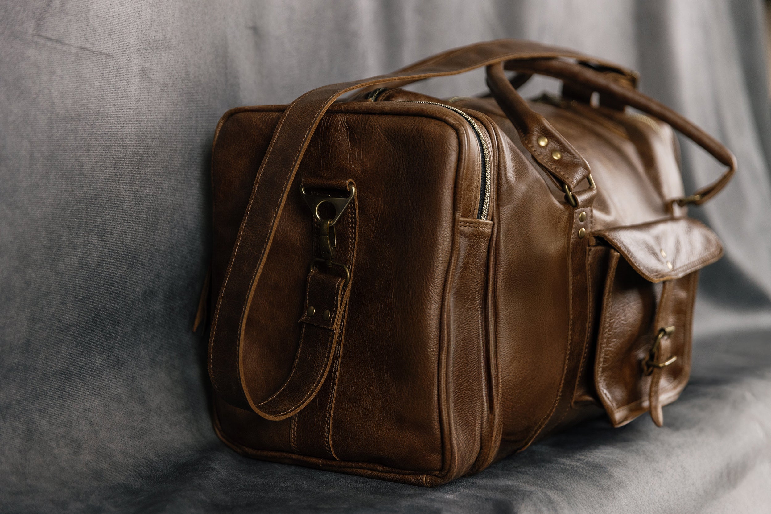 TRAVELLER LEATHER DUFFELBAG BROWN